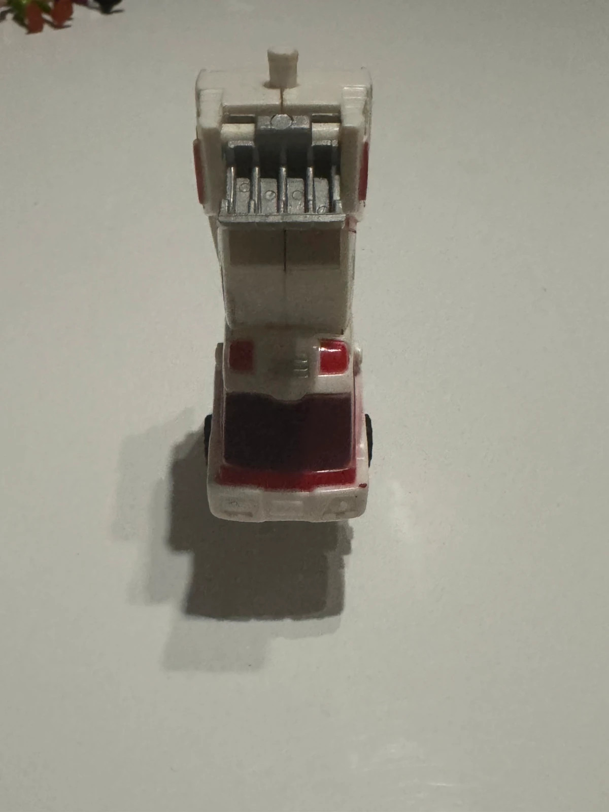 Robot Transformers ambulance 1992 – Transformers – taille Prématuré, jusqu'à 44cm 4