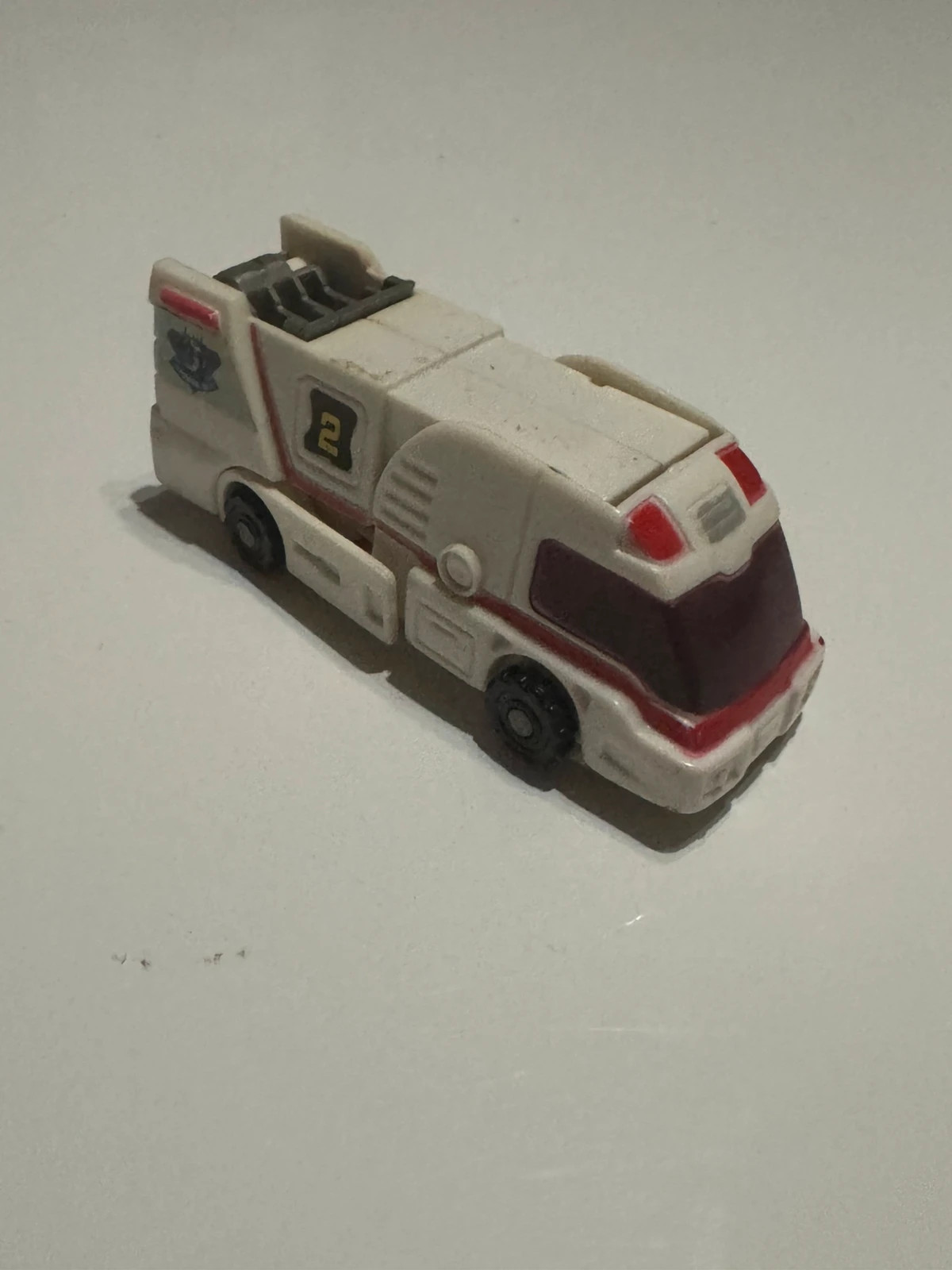 Robot Transformers ambulance 1992 – Transformers – taille Prématuré, jusqu'à 44cm 5