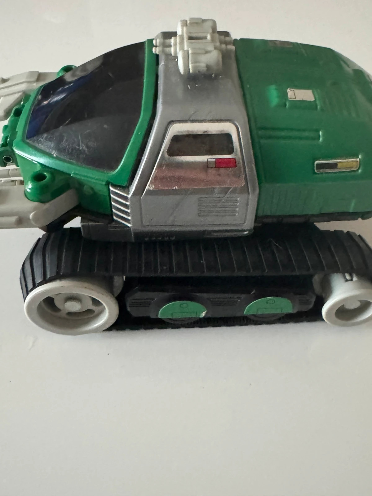 Véhicule Bandai Saban 1996 Beetleborg Green Hunter Av Stinger – beetleborgs – taille Prématuré, jusqu'à 44cm 3