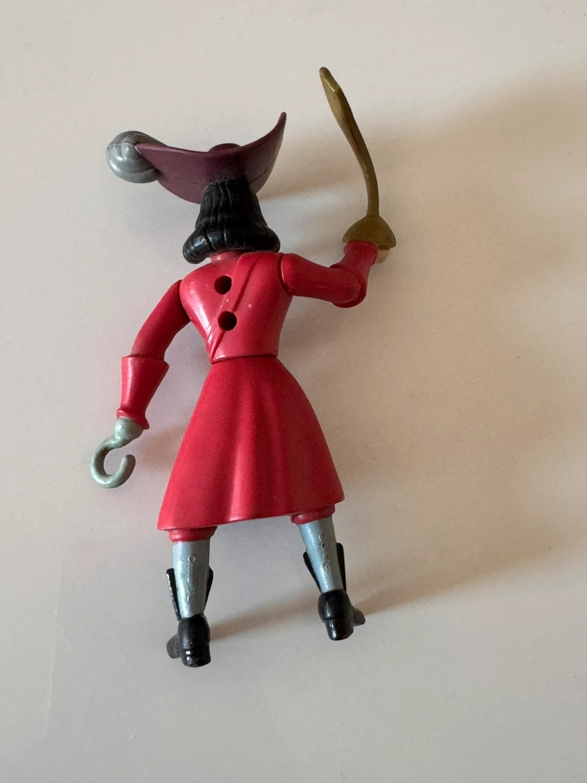 Figurine Capitaine Crochet de 1999 13cm – Disney – taille Prématuré, jusqu'à 44cm 2