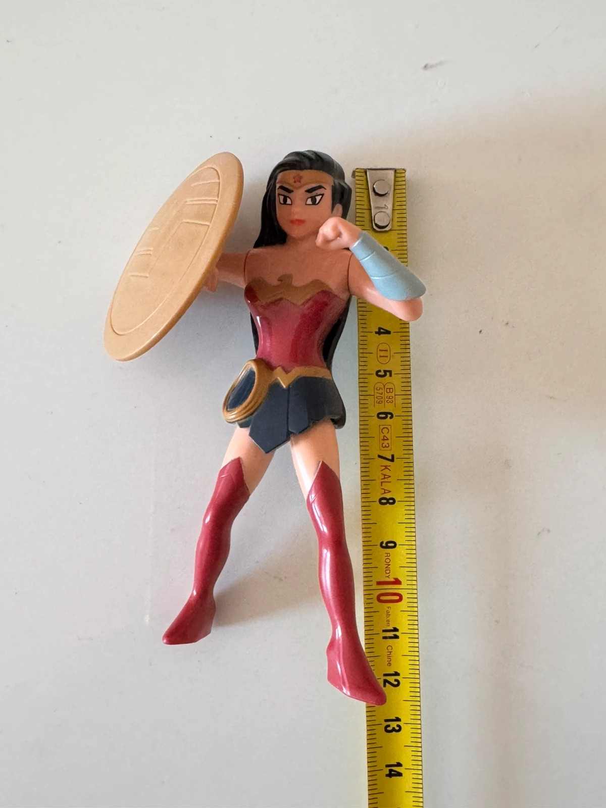 Figurine Wonder Woman 2017 12cm – DC Comics – taille Prématuré, jusqu'à 44cm 5