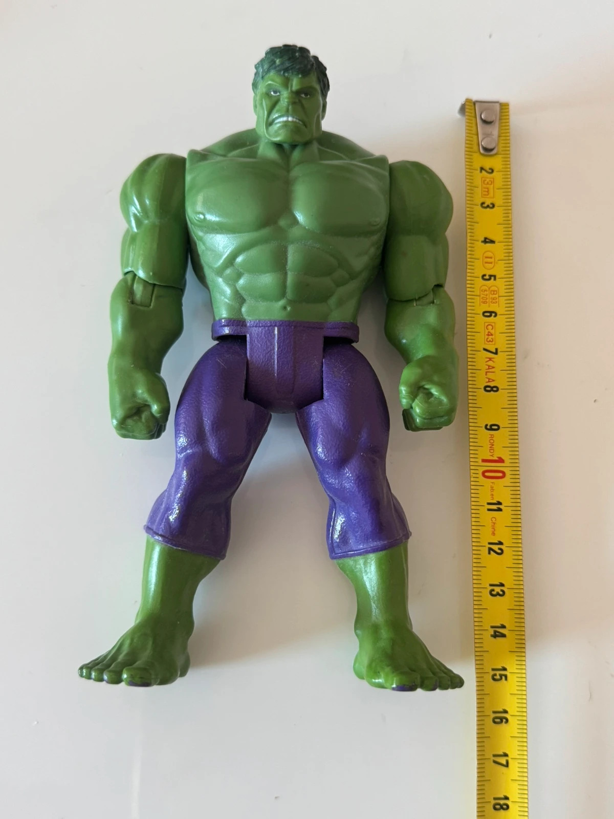 Figurine Hulk avec pouvoir lumineux 15cm – MARVEL AVENGERS – taille Prématuré, jusqu'à 44cm 5