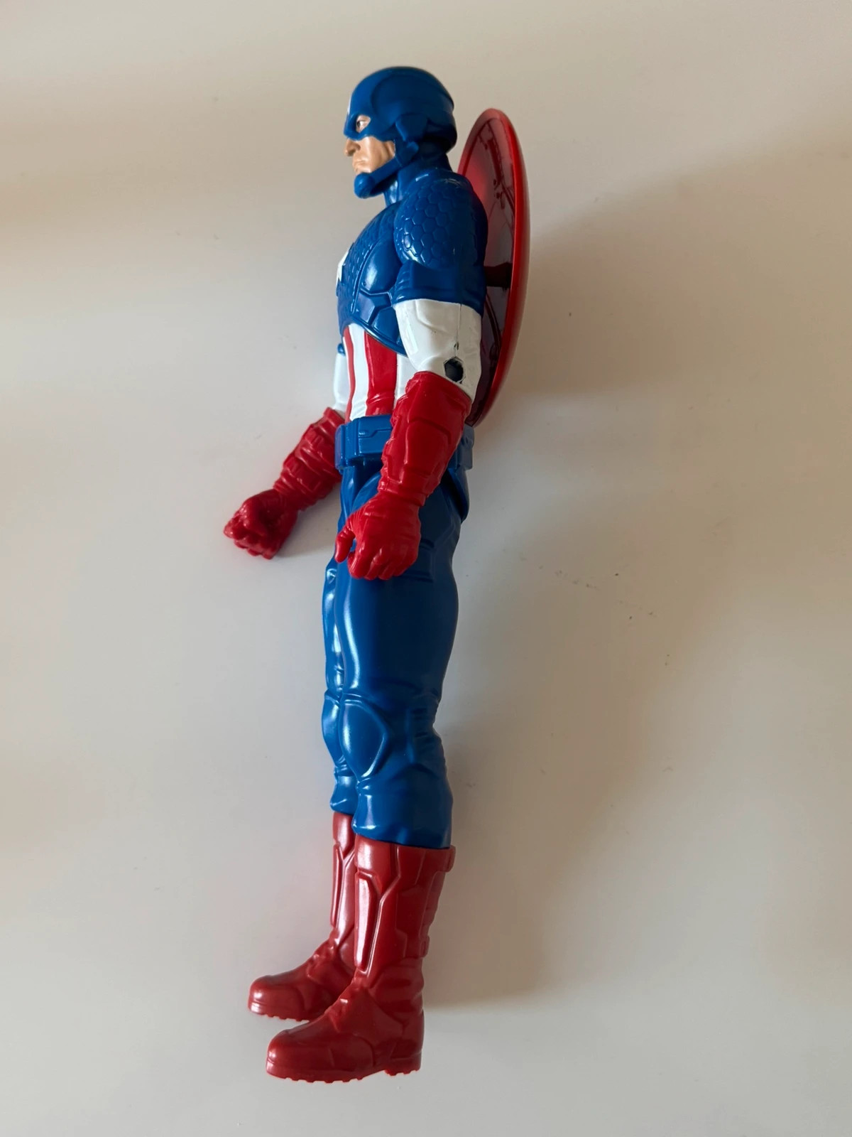 Figurine Capitaine America Marvel articulée et bouclier amovible 30cm – MARVEL AVENGERS – taille Prématuré, jusqu'à 44cm 2