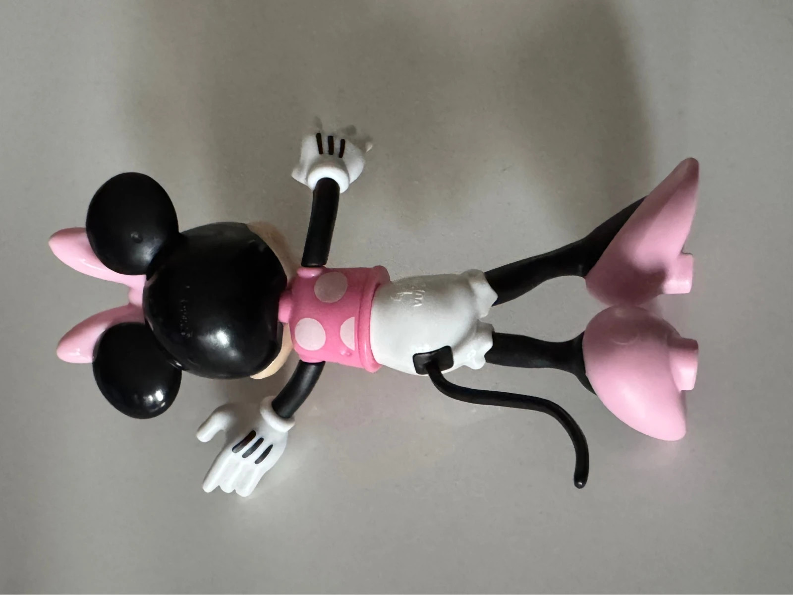 Figurine Minnie Mousse en talons – Disney – taille Taille unique 2