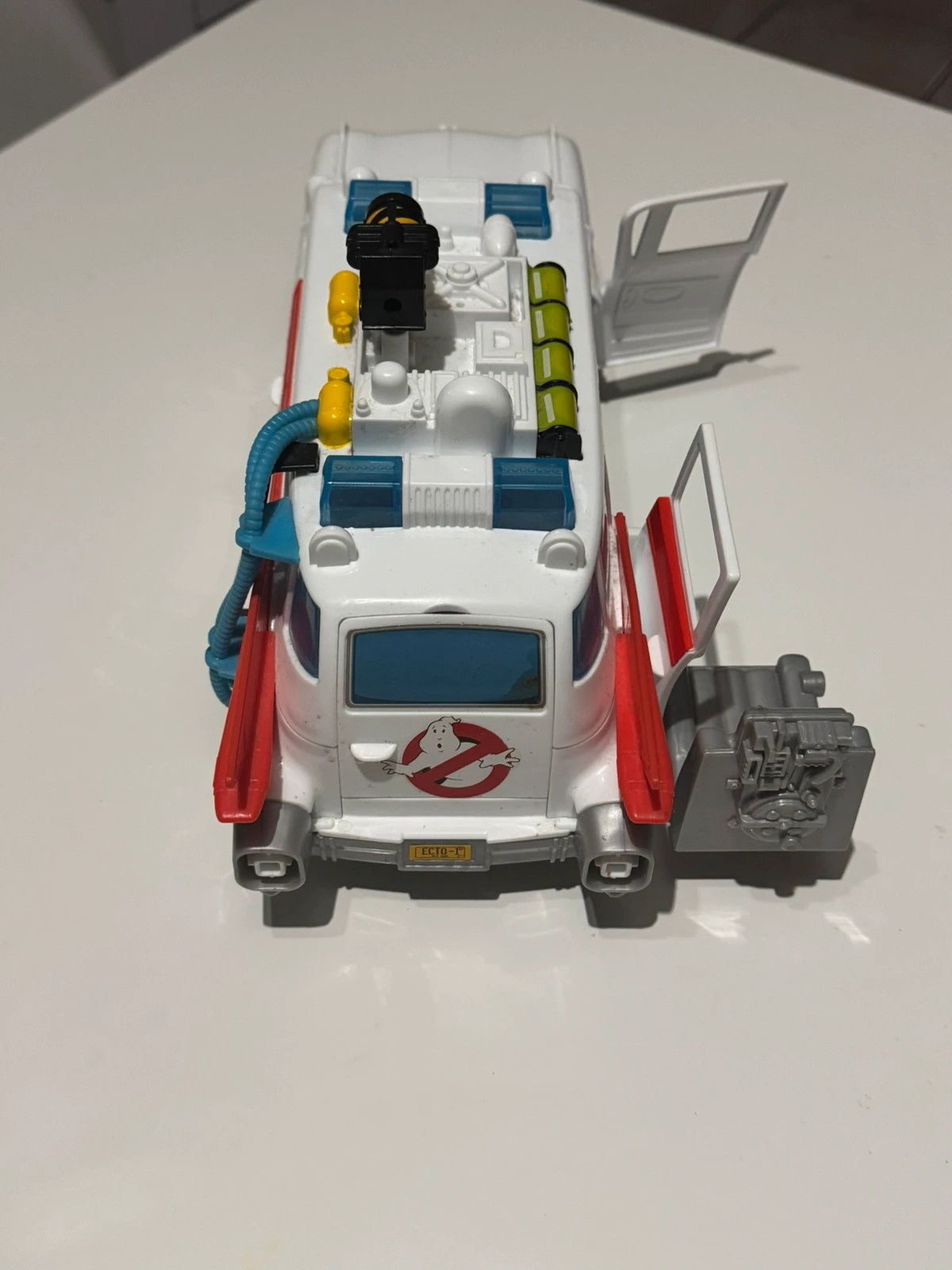 Voiture Ecto-1 Ghostbusters et deux figurines – Ghostbusters – taille Prématuré, jusqu'à 44cm 4