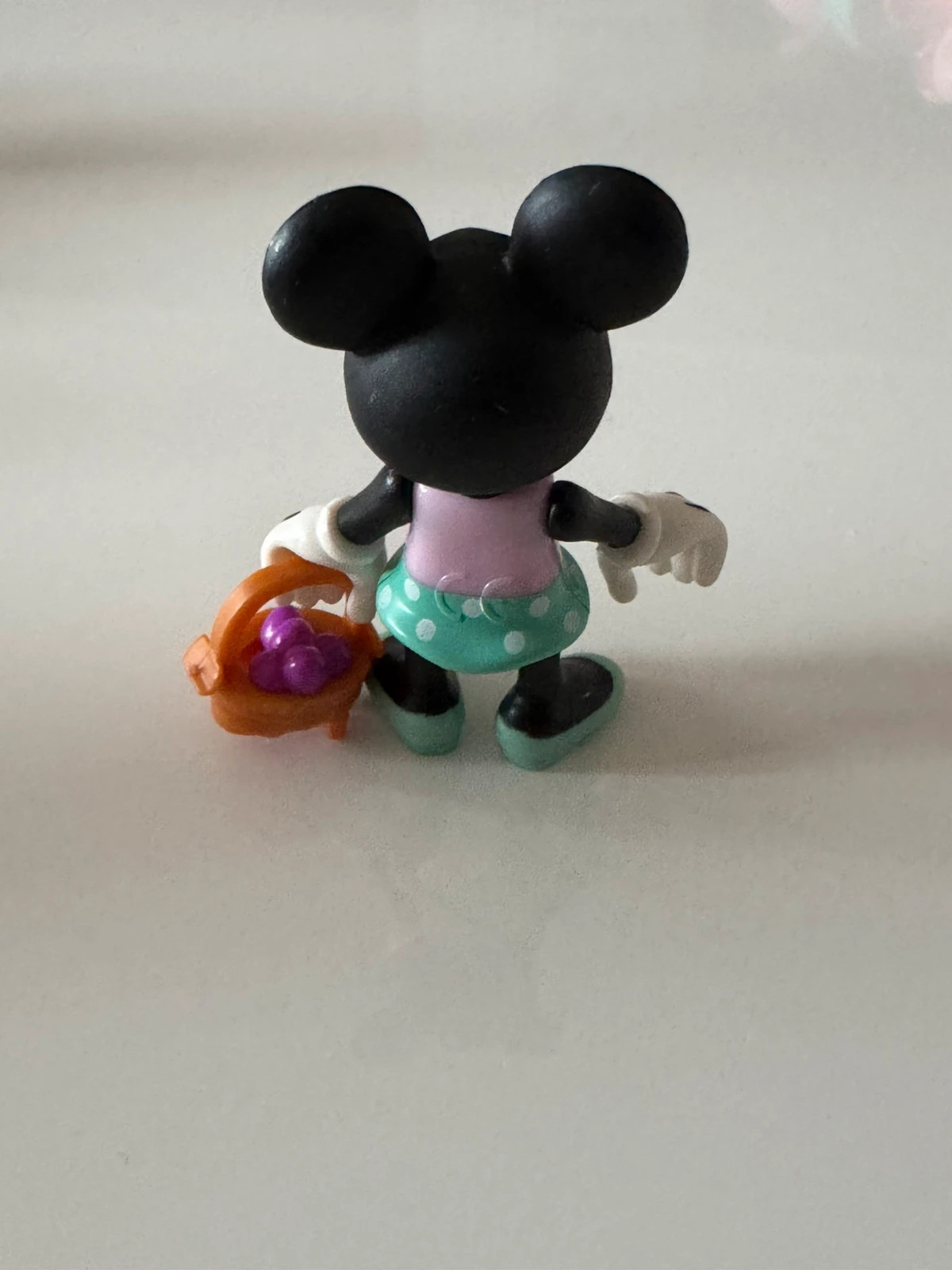 Figurine Minnie Mousse avec panier – Disney – taille Prématuré, jusqu'à 44cm 2