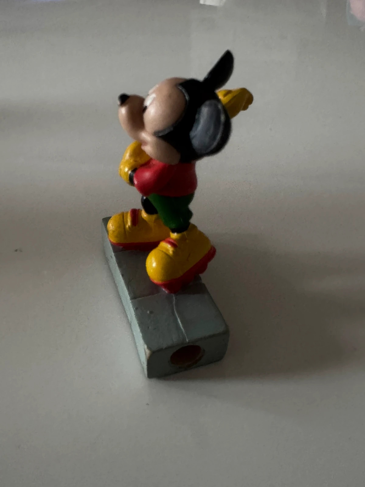 Figurine Mickey Mousse patins à roulettes – Disney – taille Prématuré, jusqu'à 44cm 2