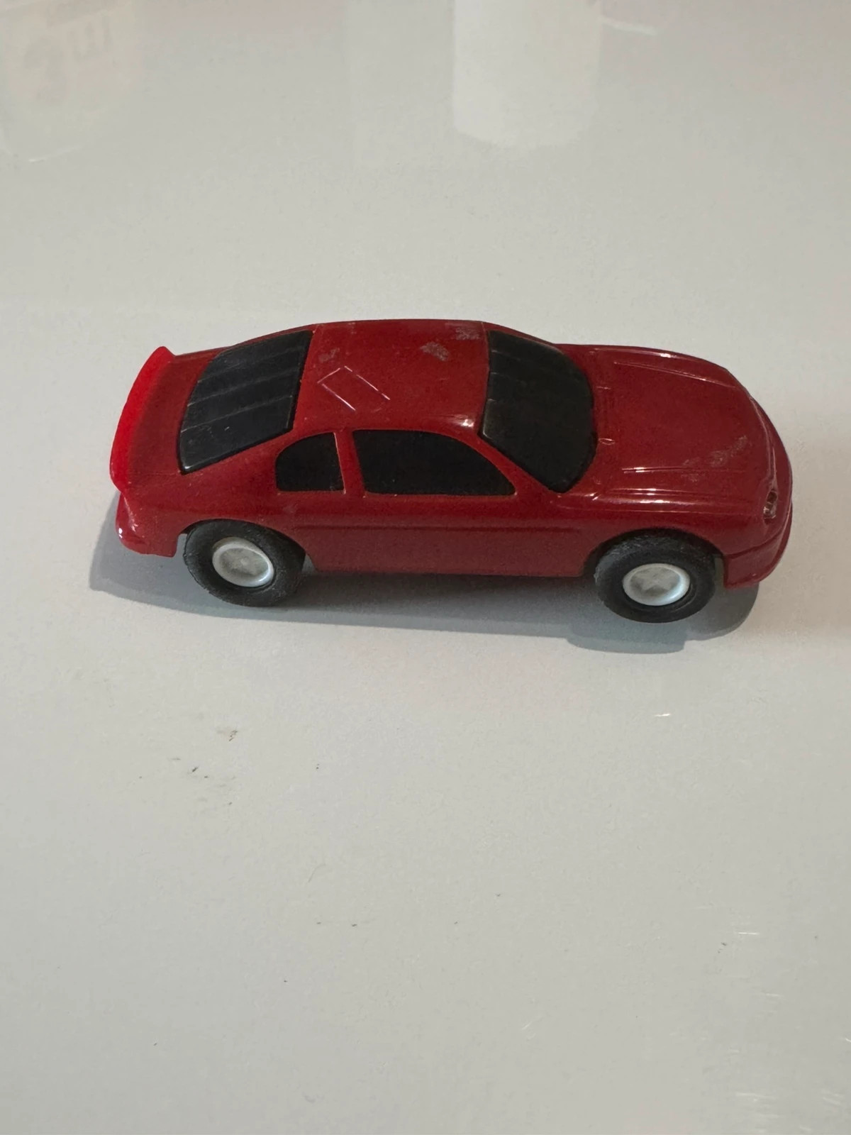 Voiture pour circuit rouge 1/43 – Circuit 3