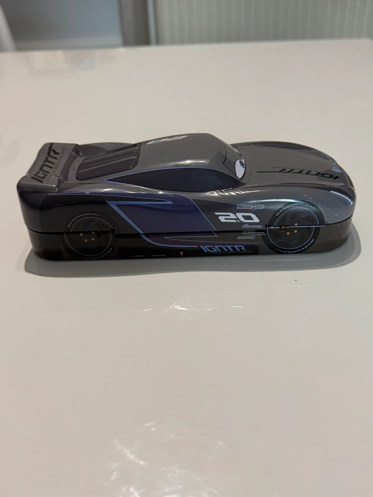Trousse en métal collection Cars – Cars 4