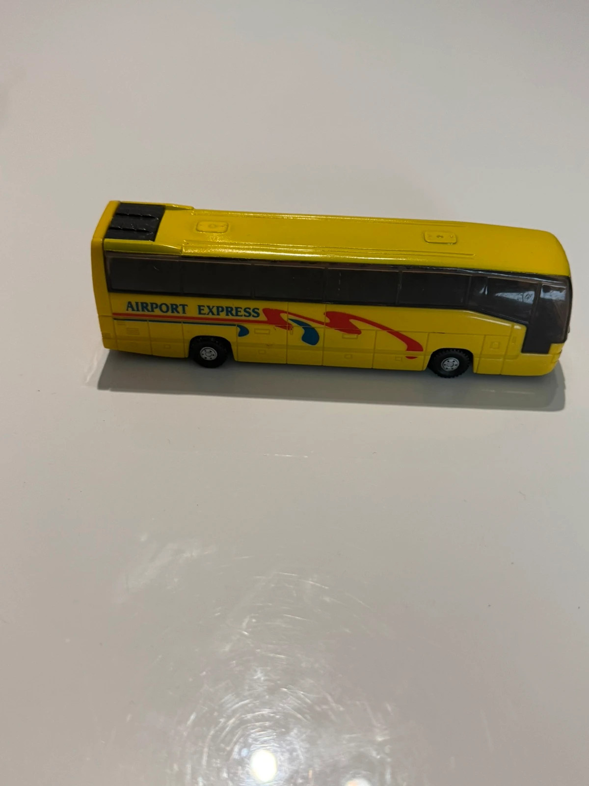Autobus Airport Express 1/70 – Harmony 3