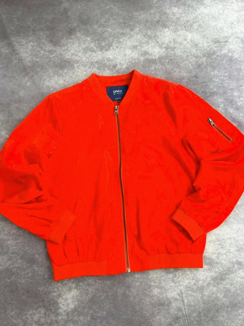 Lightweight Bomber Jacket Bright Red Casual Outerwear Only Brand Zipper Pockets Spring Fashion🌺