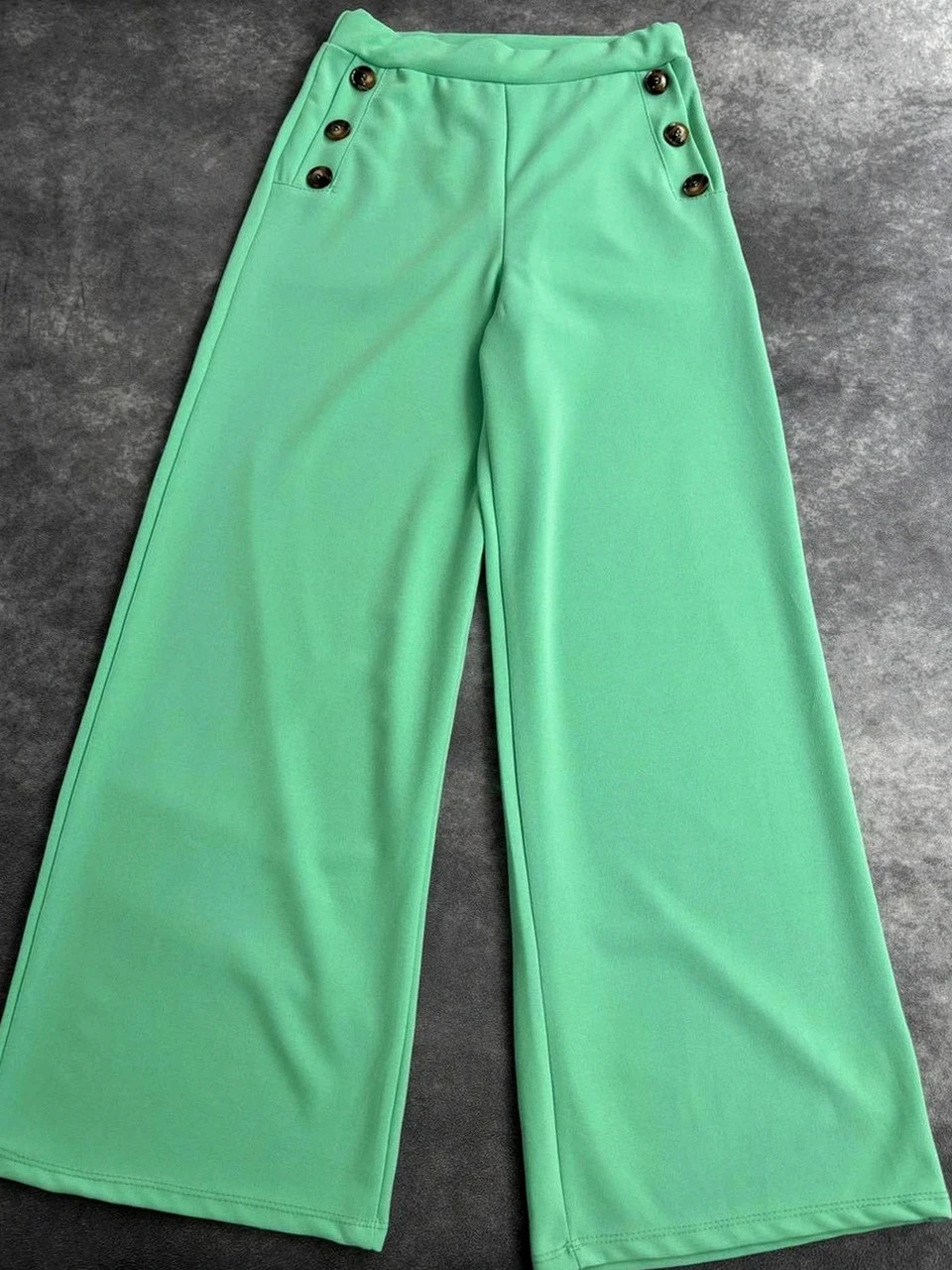 Palazzo Pants Mint Green High-Waisted with Button Detail🌺 – Vintage Dressing – taille M / 38 / 10