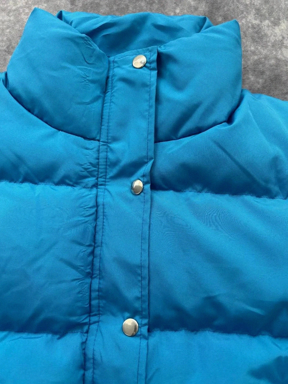 Padded Blue Gilet Vest Sleeveless Jacket Electric Blue Winter Quilted Streetwear Warm 🌺 – Vintage Dressing – taille L / 40 / 12 3