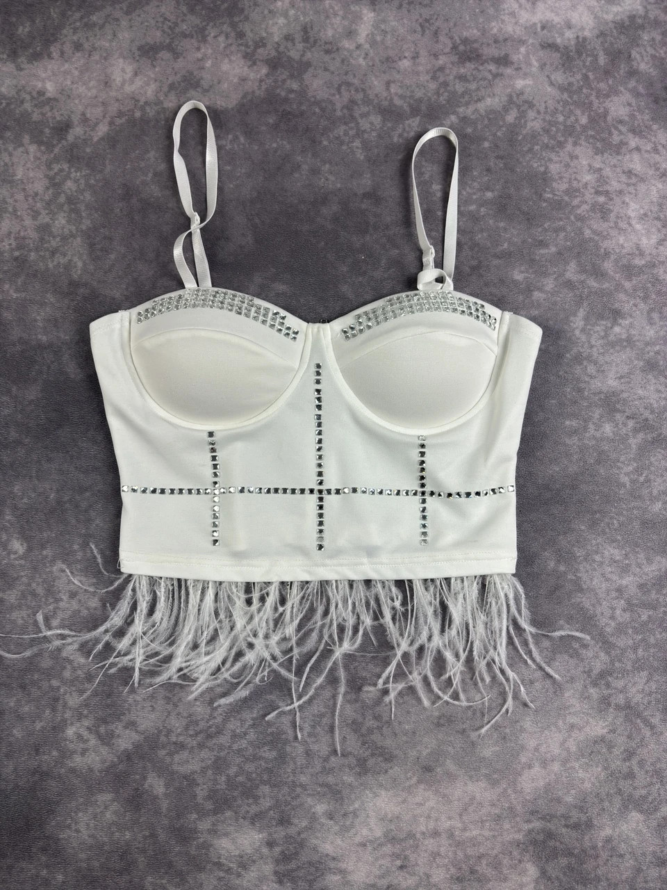 White Rhinestone Feather Bustier Crop Top Y2K Party Glam New Collection – Vintage Dressing – taille Taille unique