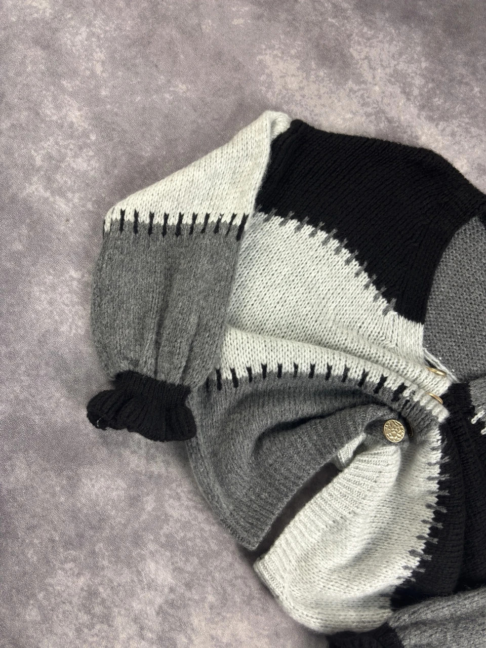 Vintage Black Grey White Geometric Knit Cardigan Button Front Y2K Retro Casual Sweater – taille Taille unique 3