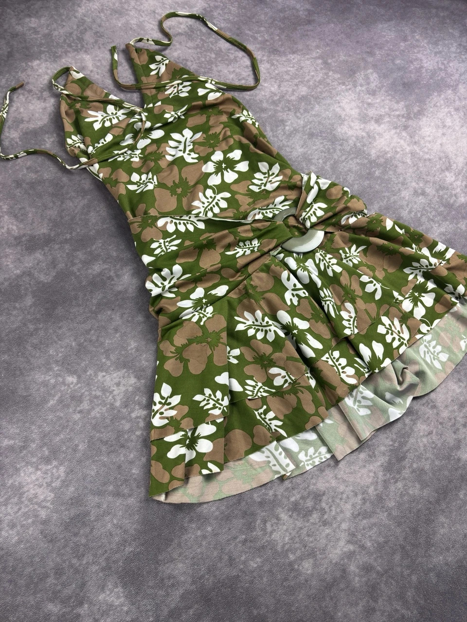 Green Floral Halter Mini Dress Y2K Ruched Ring Detail – Vintage Dressing – taille Taille unique 4
