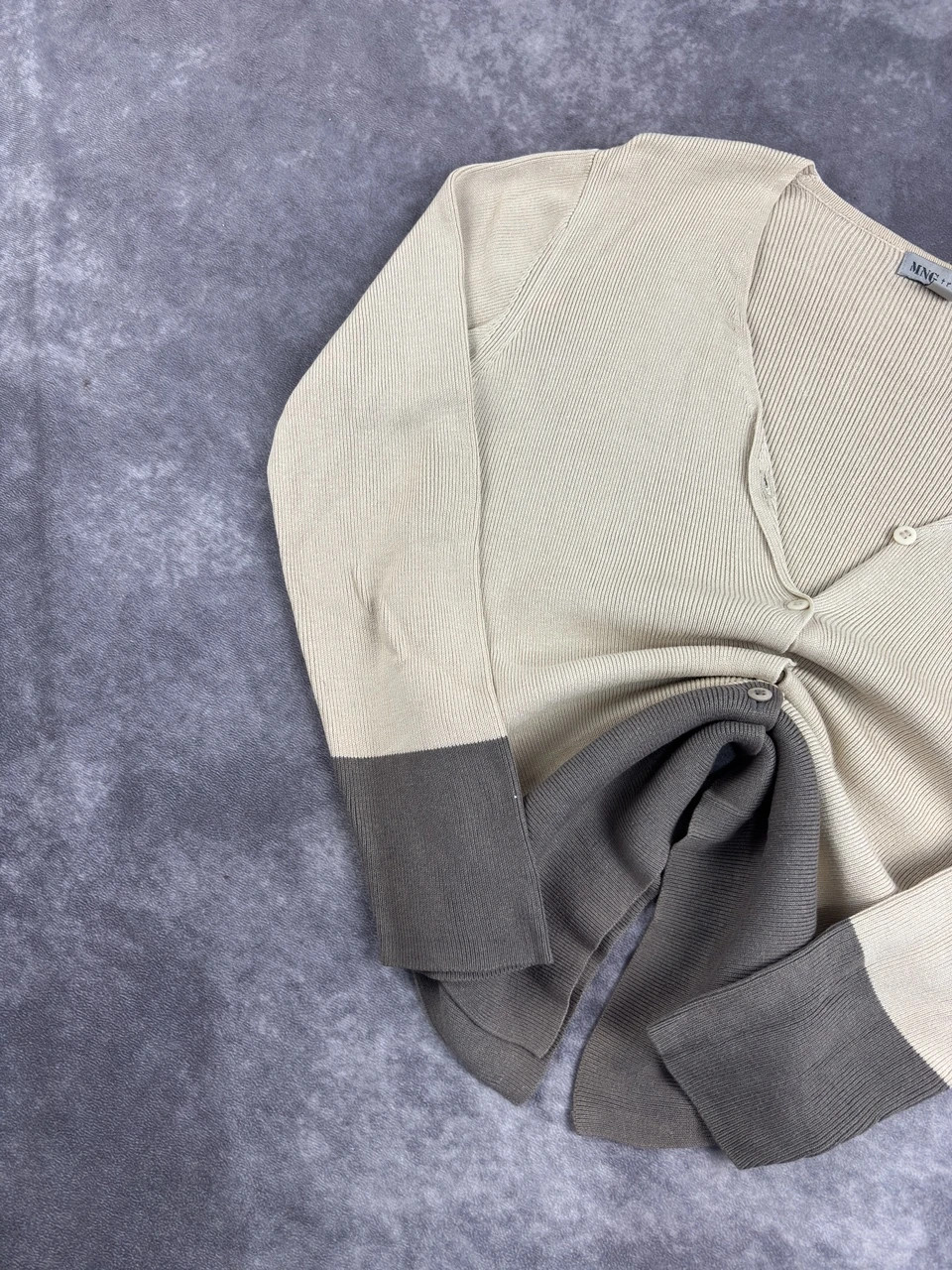 Mng Tricot Beige Grey Ribbed Button Cardigan Y2K Vintage – Vintage Dressing – taille M 3
