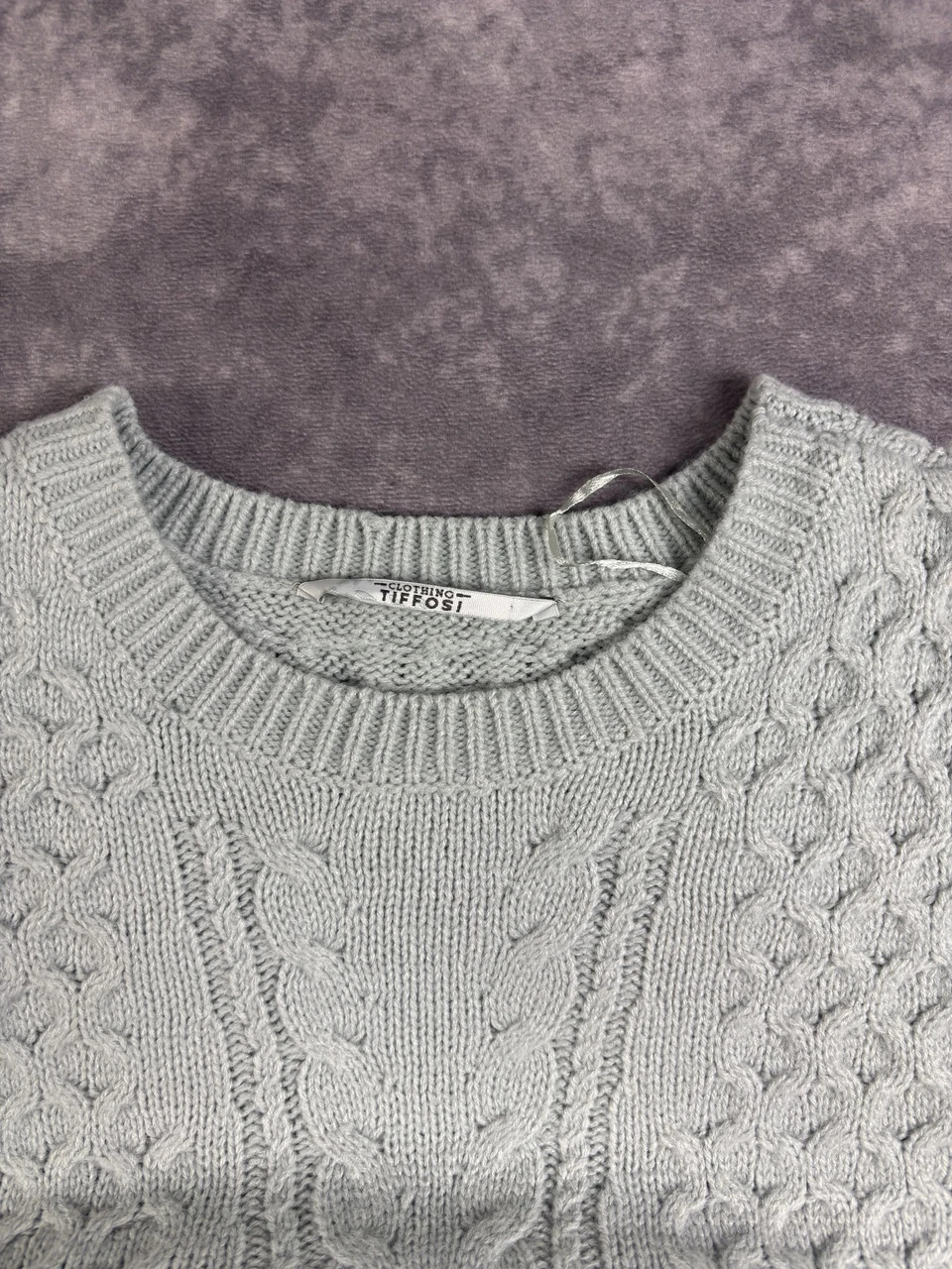 Tiffosi Grey Cable Knit Sweater Size S Cozy Vintage Casual Streetwear – Vintage Dressing – taille S 4