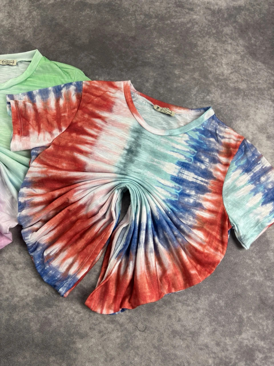 Lot 2 Original vintage Tie Dye Cutout T-Shirt Y2K Streetwear Multicolor Size M – Sazalaxa – taille Taille unique 3
