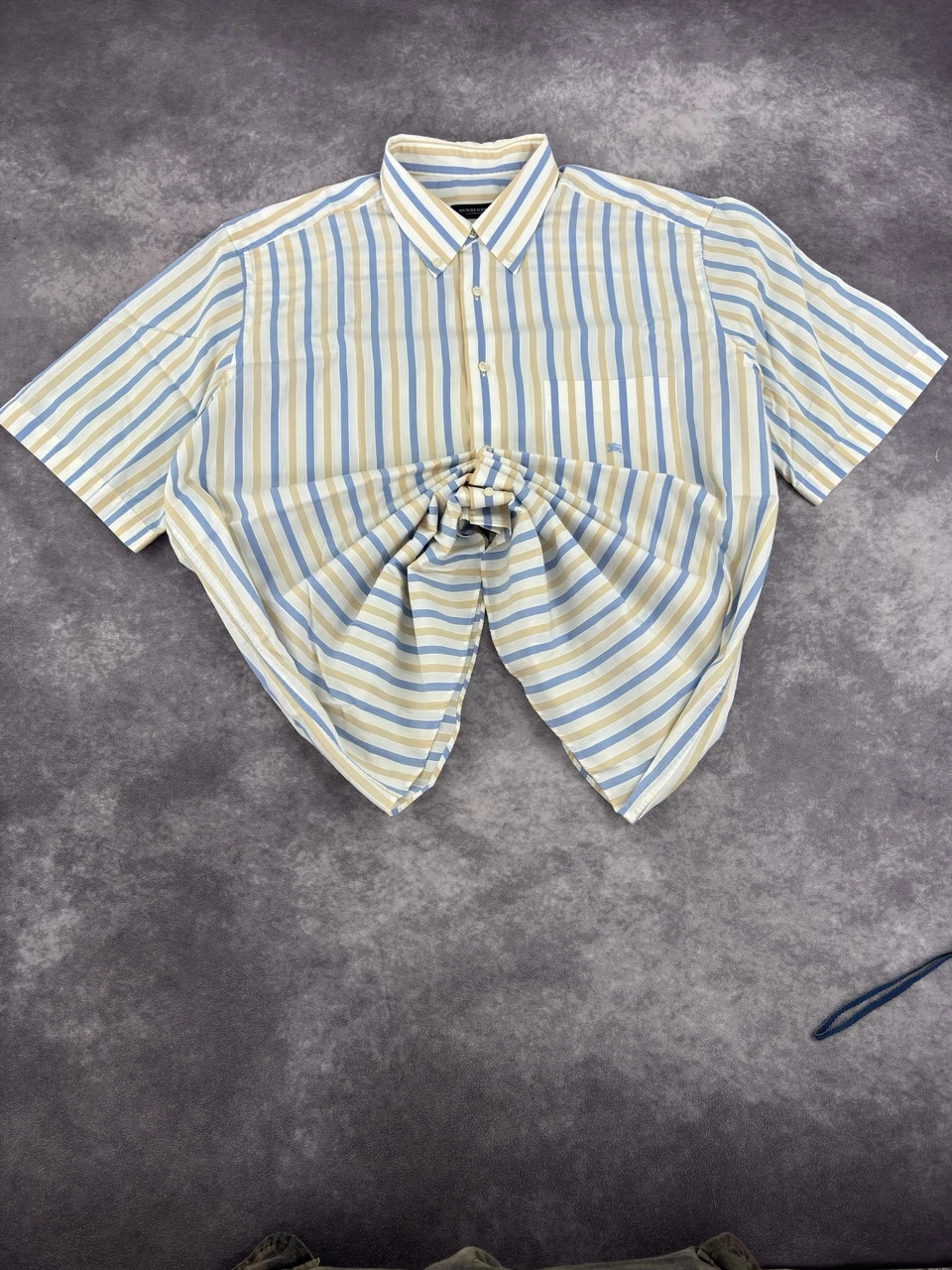 Burberry Blue Beige White Striped Cotton Shirt Size 8 Preppy Casual Streetwear Embroidered Logo