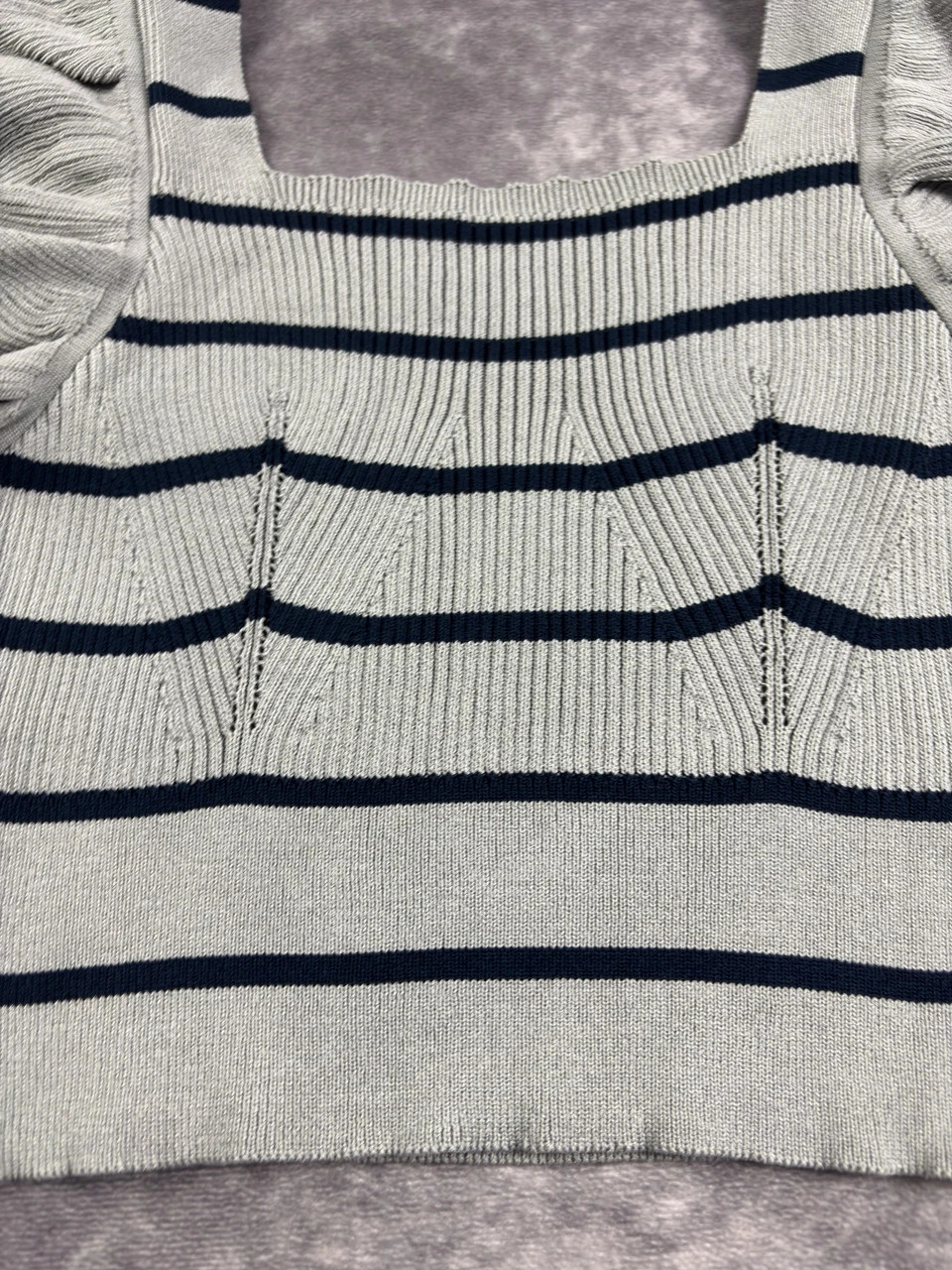 A&F Original Grey Navy Striped Puff Sleeve Knit Top Y2K Streetwear Size S – Vintage Dressing – taille Taille unique 3