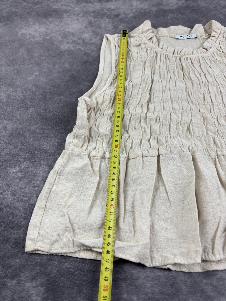 Mulaya Original Beige Smocked Sleeveless Peplum Top Y2K Streetwear Size S – Vintage Dressing – taille Taille unique 5