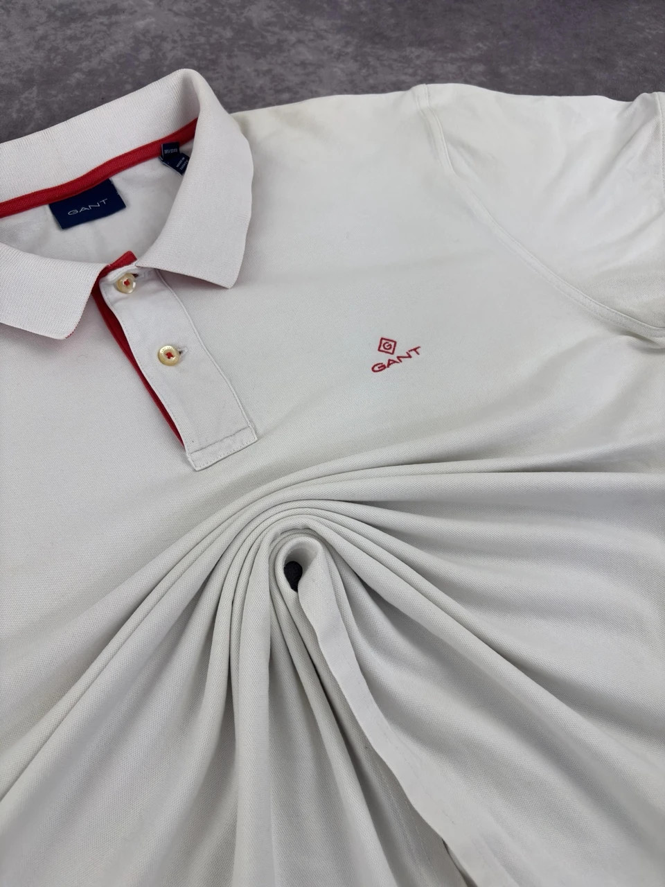 Gant White Red Embroidered Logo Polo Shirt Casual Streetwear – GANT – taille M 2