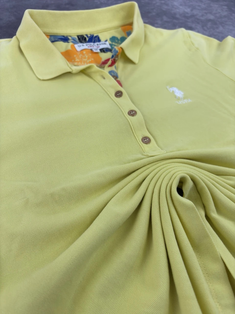 U.S. Polo Assn Yellow Floral Collar Polo Shirt Embroidered Logo Size M – U.S. Polo Assn. – taille M 4