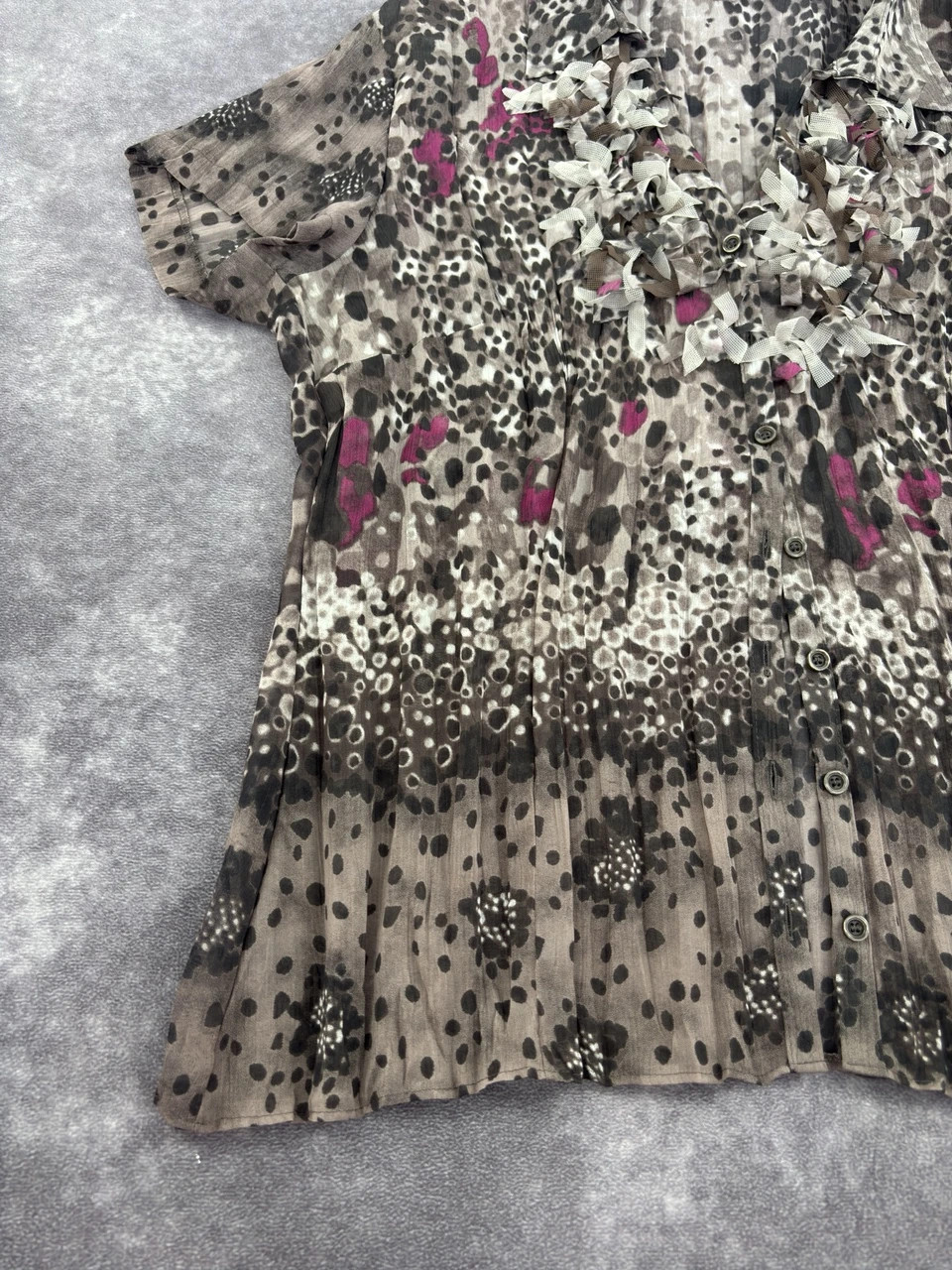 Gerry Weber Leopard Print Ruffle Button Blouse Size Unknown – Gerry Weber – taille M / 38 / 10 2