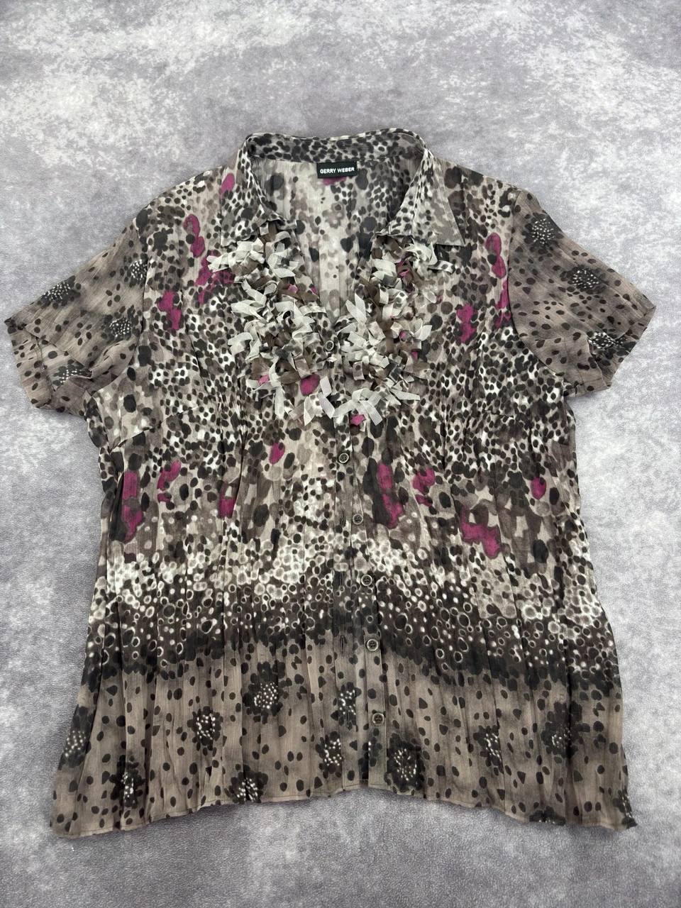 Gerry Weber Leopard Print Ruffle Button Blouse Size Unknown