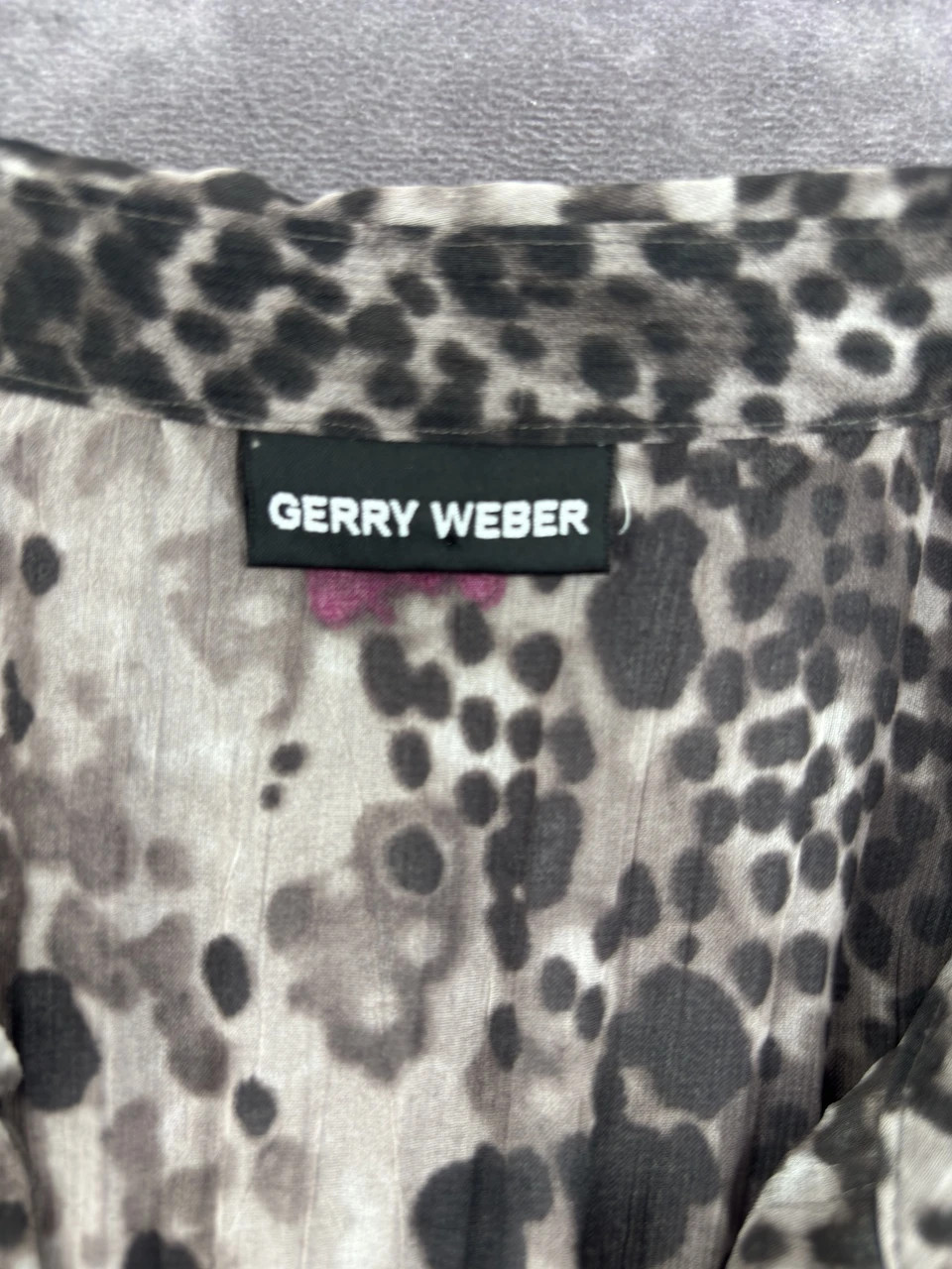 Gerry Weber Leopard Print Ruffle Button Blouse Size Unknown – Gerry Weber – taille M / 38 / 10 4