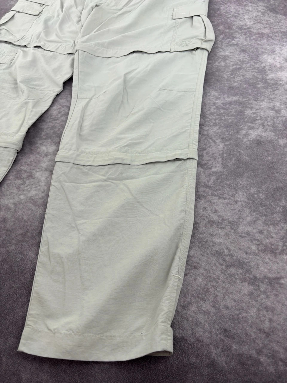 Pantalones cargo Maul Natural Law gris claro con diseño desmontable y bolsillos utilitarios – Maul – taille W46 | FR 56 3
