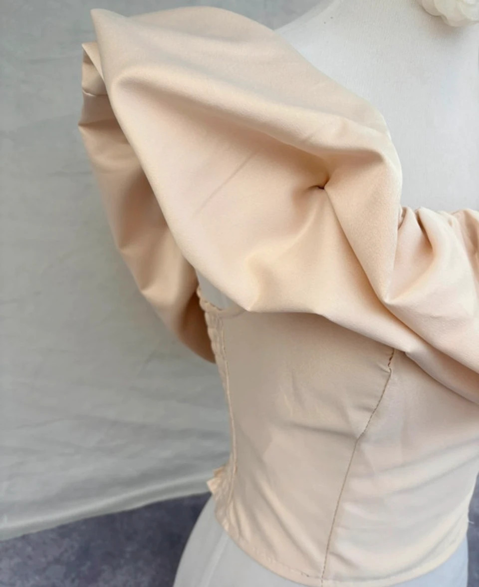 Beige Cream Corset Top Off Shoulder Ruffle Satin Blouse Elegant Party Wedding Chic Women S🌺 – Vintage Dressing – taille S / 36 / 8 2
