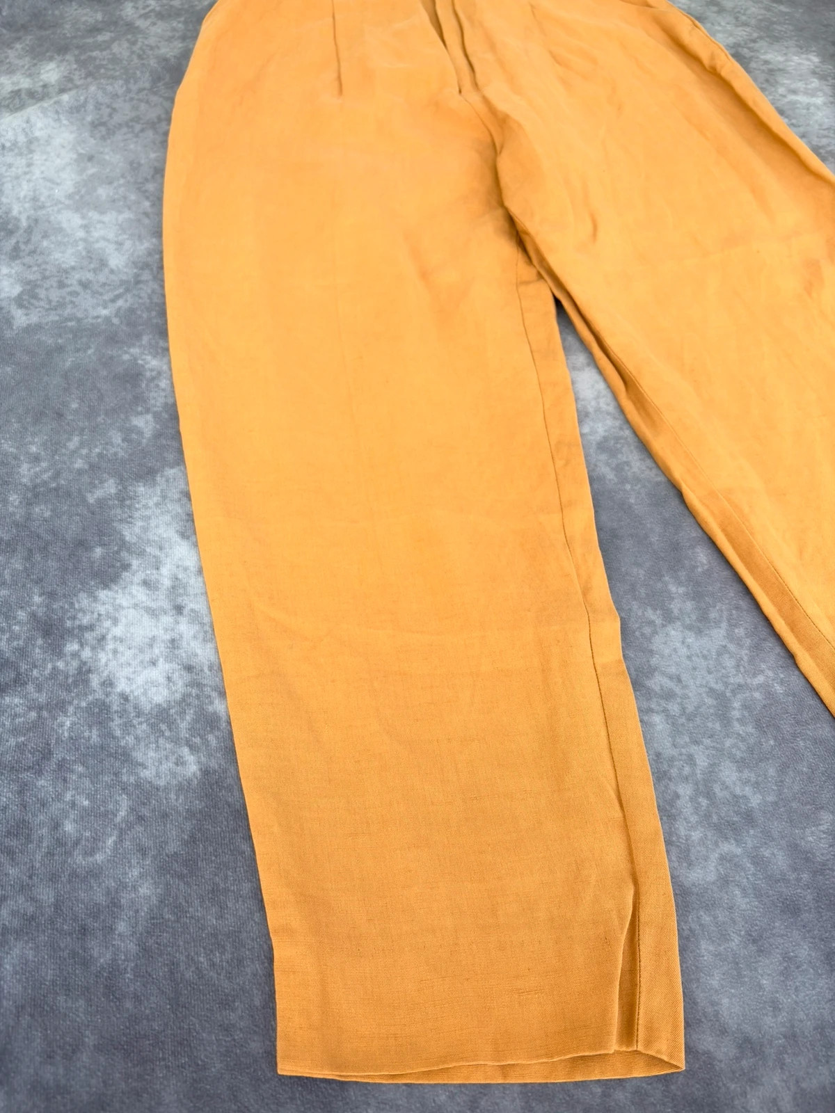 Vintage Burberrys of London Mustard Yellow Pleated Trousers High Waisted Pants Barcelona 🌺 – Burberrys – taille XXL / 44 / 16 2