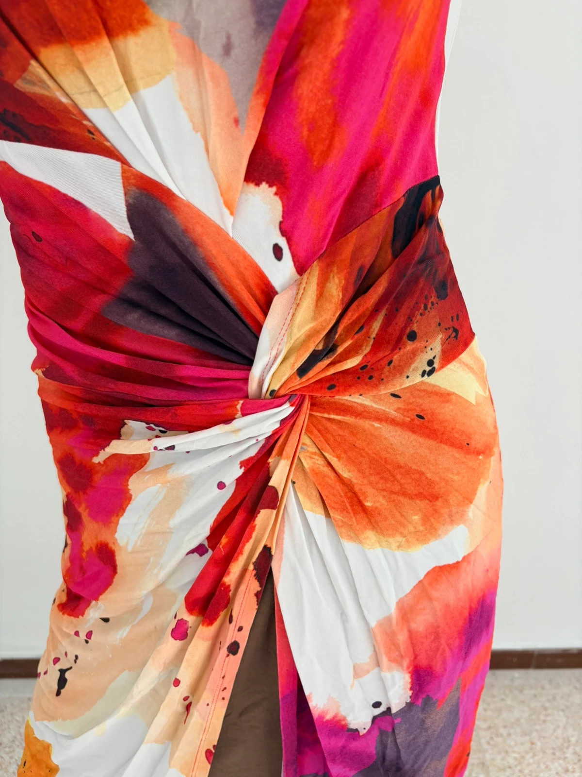 Colorful Abstract Floral Sleeveless Knot Front Asymmetrical Summer Midi Dress For Women Party🌺 – Vintage Dressing – taille M / 38 / 10 5