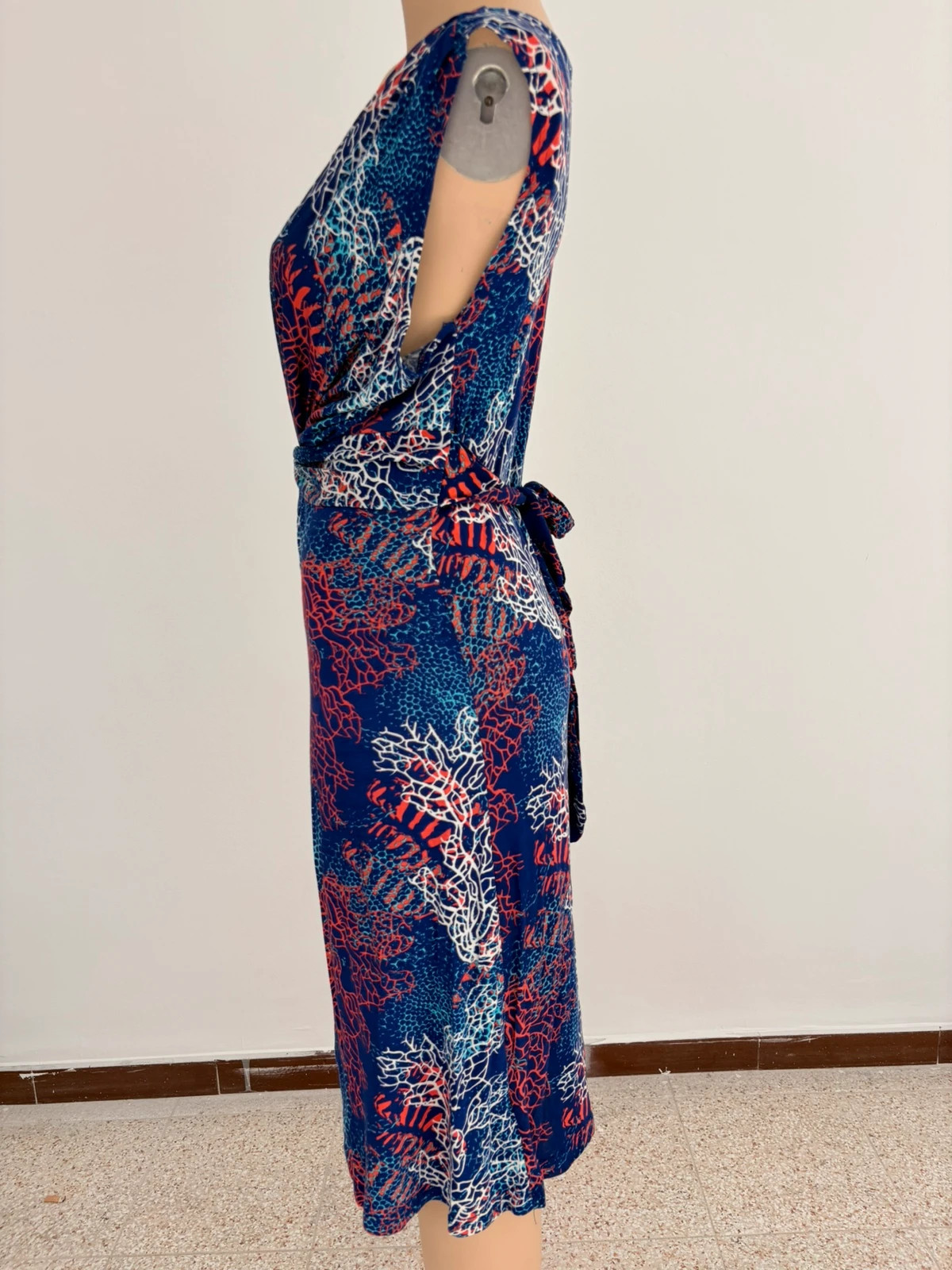 Navy Blue Coral Print Sleeveless Midi Dress with Twist Detail Front for Summer Party🌺 – Vintage Dressing – taille M / 38 / 10 4