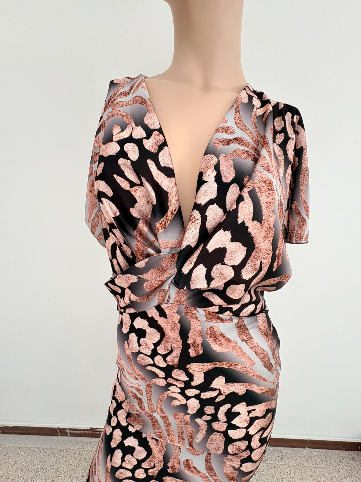 Elegant Brown Animal Print Midi Dress V Neck Twisted Front Short Sleeve Party Cocktail Evening🌺 – Vintage Dressing – taille M / 38 / 10 2