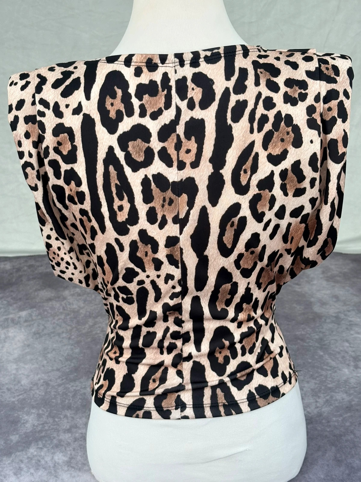Leopard Print Cowl Neck Top Sleeveless Animal Pattern Blouse Chic Casual Party Wear Size M🌺 – Vintage Dressing – taille Taille unique 5