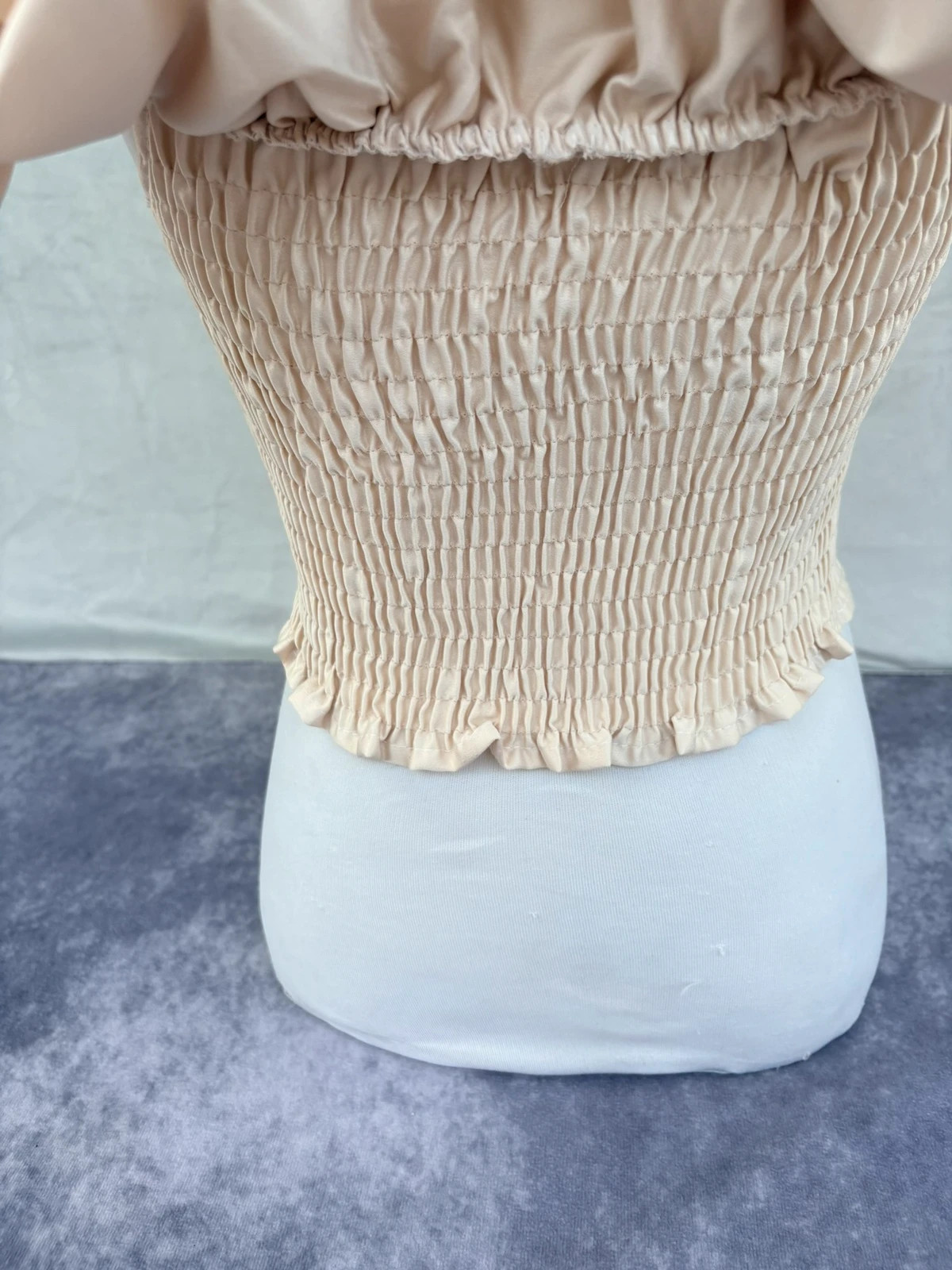 Elegant Beige Off Shoulder Ruffled Corset Top Chic Satin Blouse Party Wedding Occasion🌺 – Vintage Dressing – taille M / 38 / 10 5