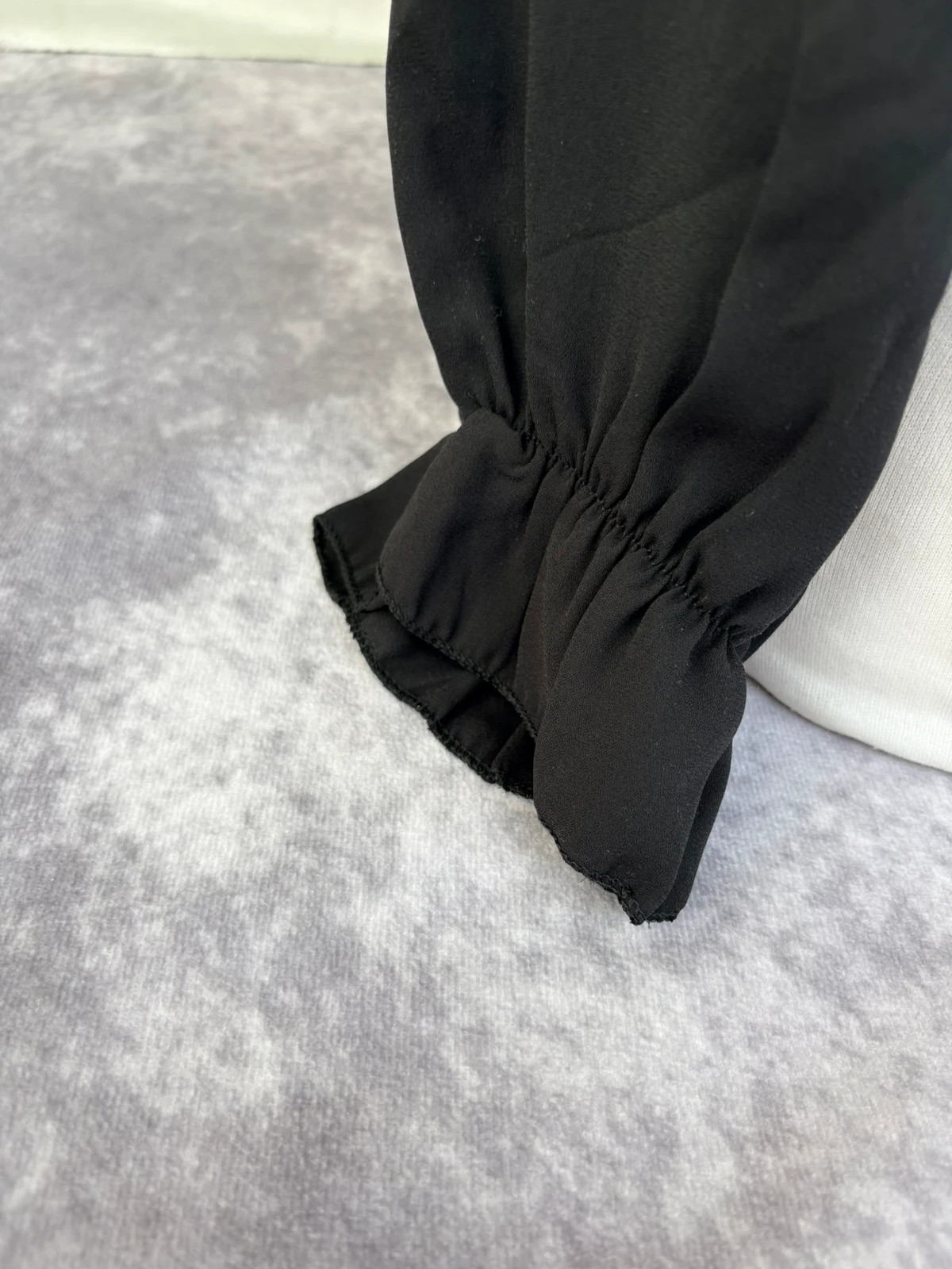 Chic Black Long Sleeve Blouse Ruffled V Neck Crop Top Smocked Waist Party Boho Style 🌺 – Vintage Dressing – taille Taille unique 4
