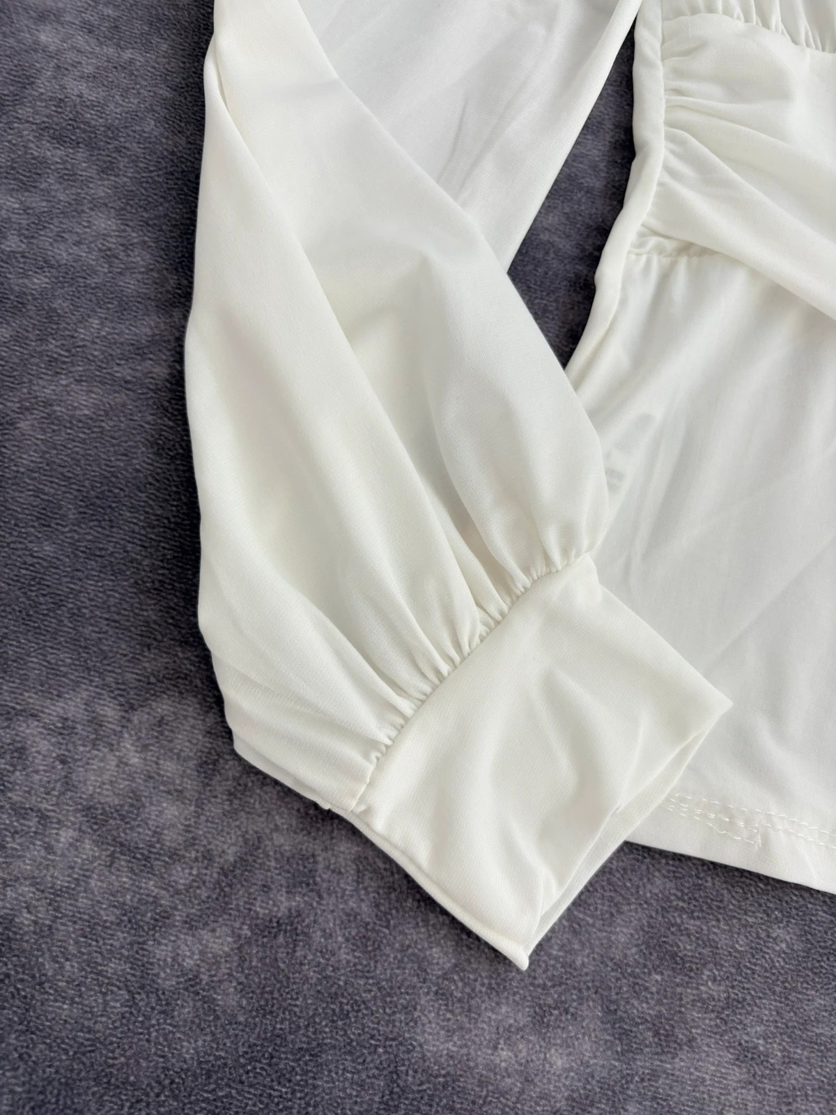 Elegant White Long Sleeve Blouse with Eyelash Lace V Neck and Ruched Waist Festive Top🌺 – Vintage Dressing – taille Taille unique 3
