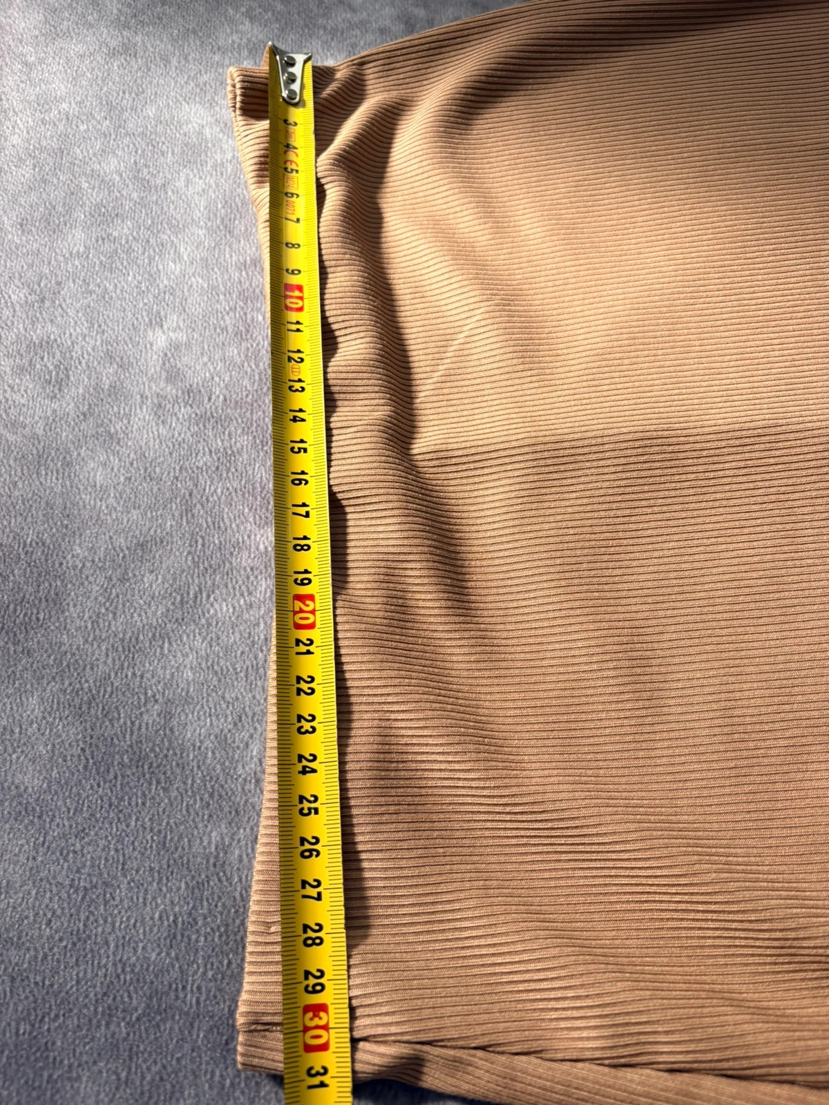 Camel Ribbed Knit Maxi Skirt High Waist Straight Long Pencil Skirt Minimalist Casual Summer Look – Vintage Dressing – taille M / 38 / 10 5