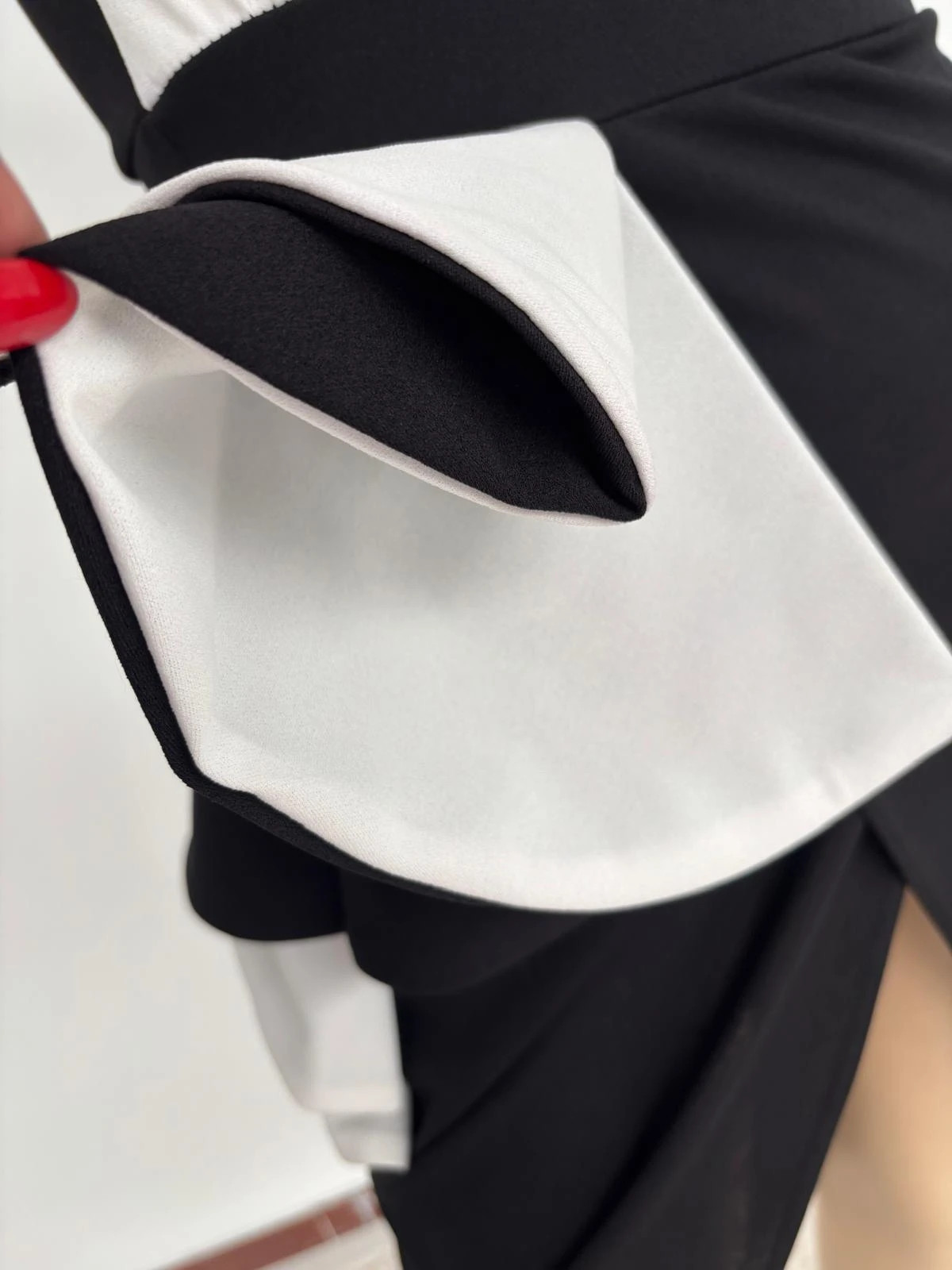 Black and White Color Block Asymmetric Dress Elegant Wrap Skirt Sleeveless Party Midi Dress🌺 – Vintage Dressing – taille Taille unique 5