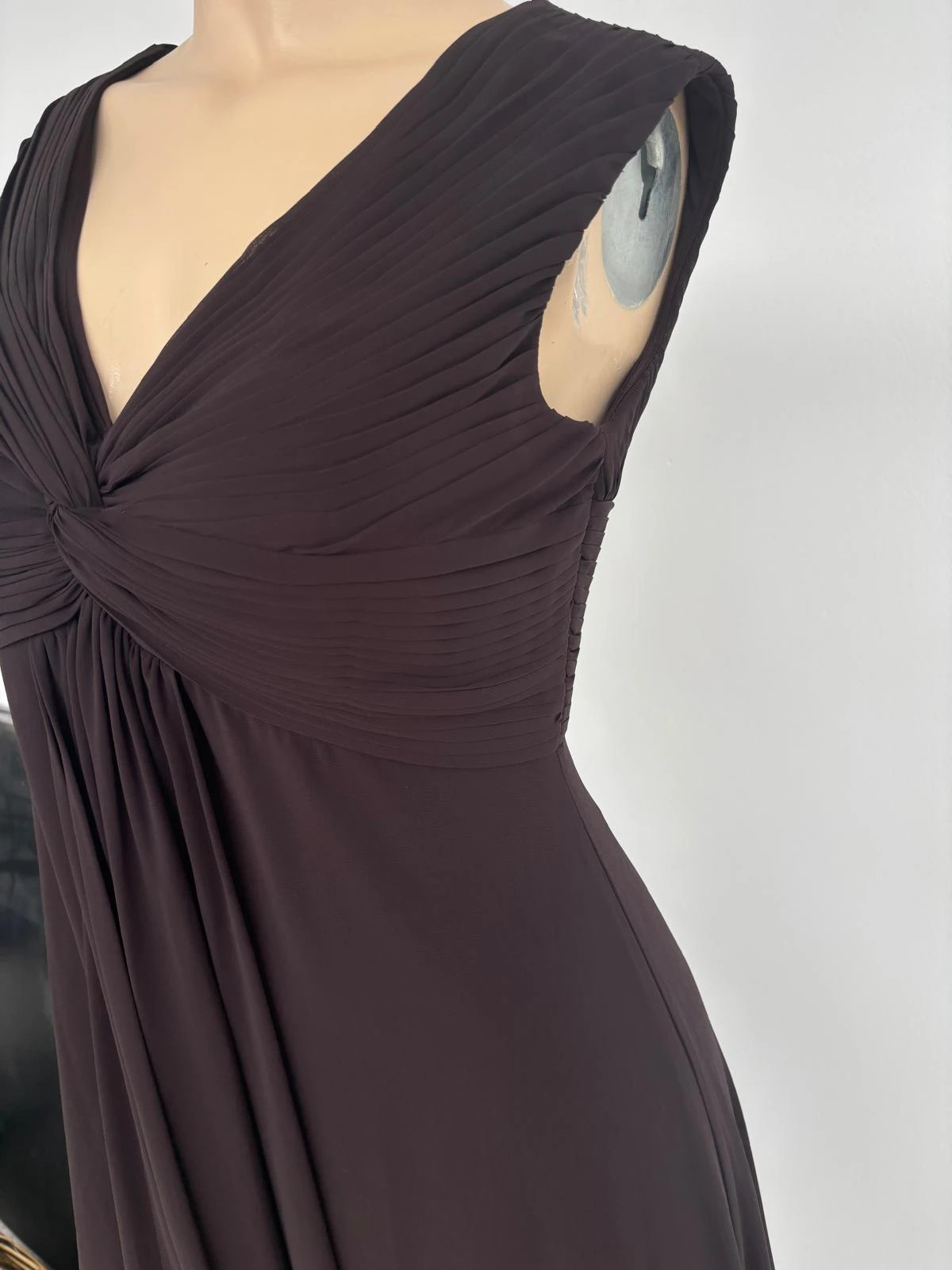 Elegant Mariposa Dark Brown Evening Maxi Dress Ruched V Neck Sleeveless Prom Wedding Party Gown🌺 – Mariposa – taille M / 38 / 10 2