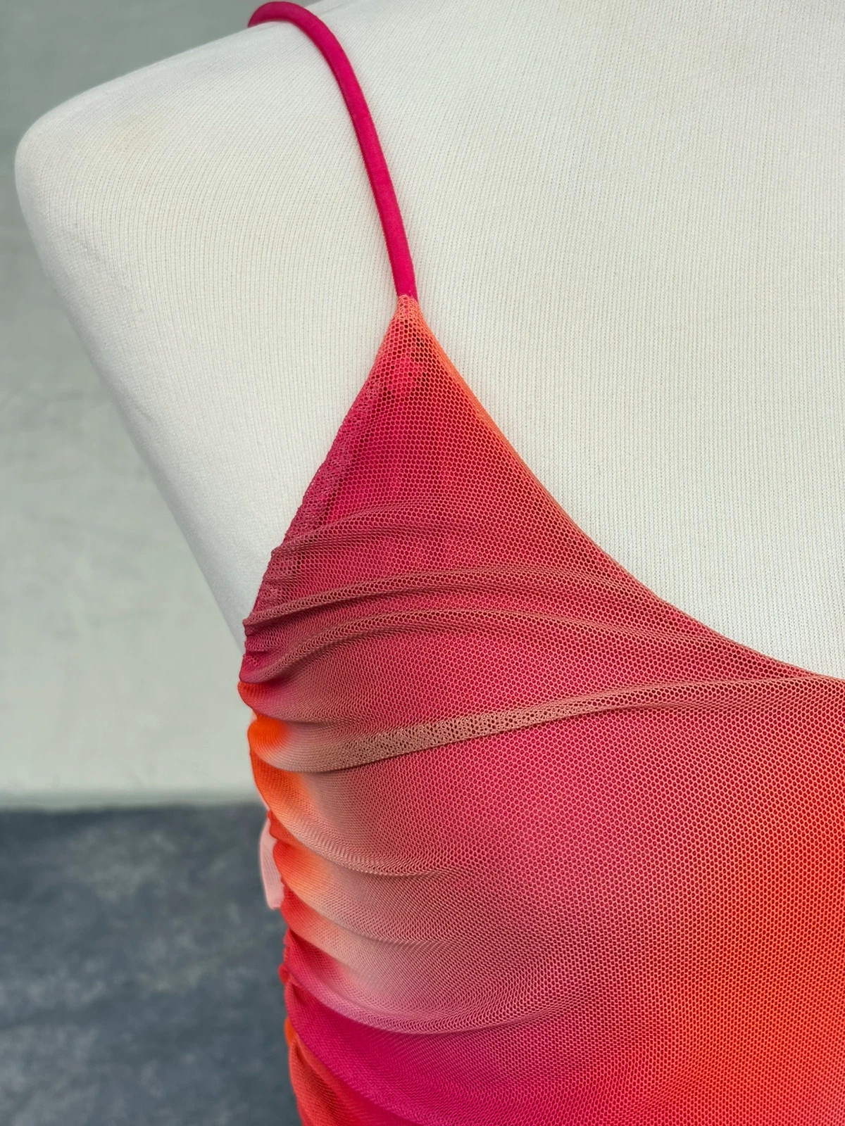 Winkiss Pink Orange Mesh Bodysuit Tiedye Ruched Sleeveless Camisole Spaghetti Strap Top🌺 – Vintage Dressing – taille M / 38 / 10 3