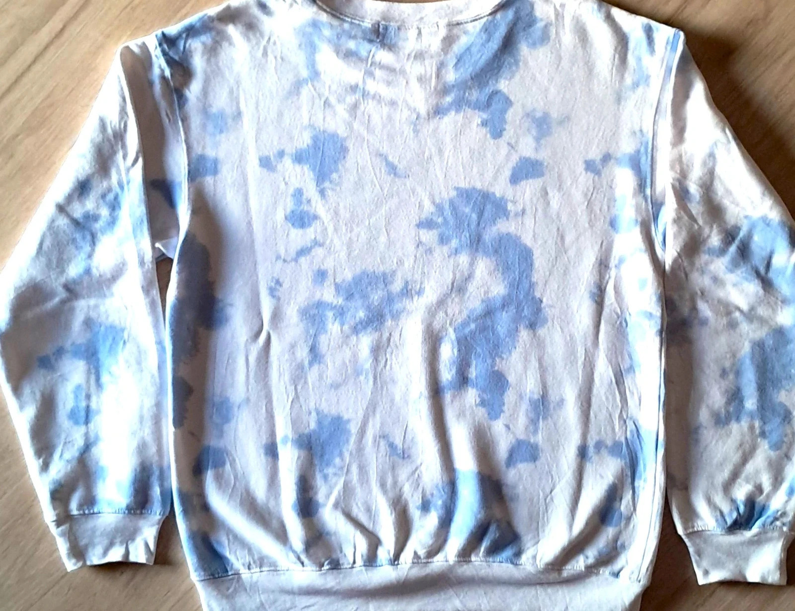 Sweat-shirt Slogan Streetwear Tie Dye Blanc Bleu “I Don’t Care” Taille M – Vintage Dressing – taille M / 38 / 10 2