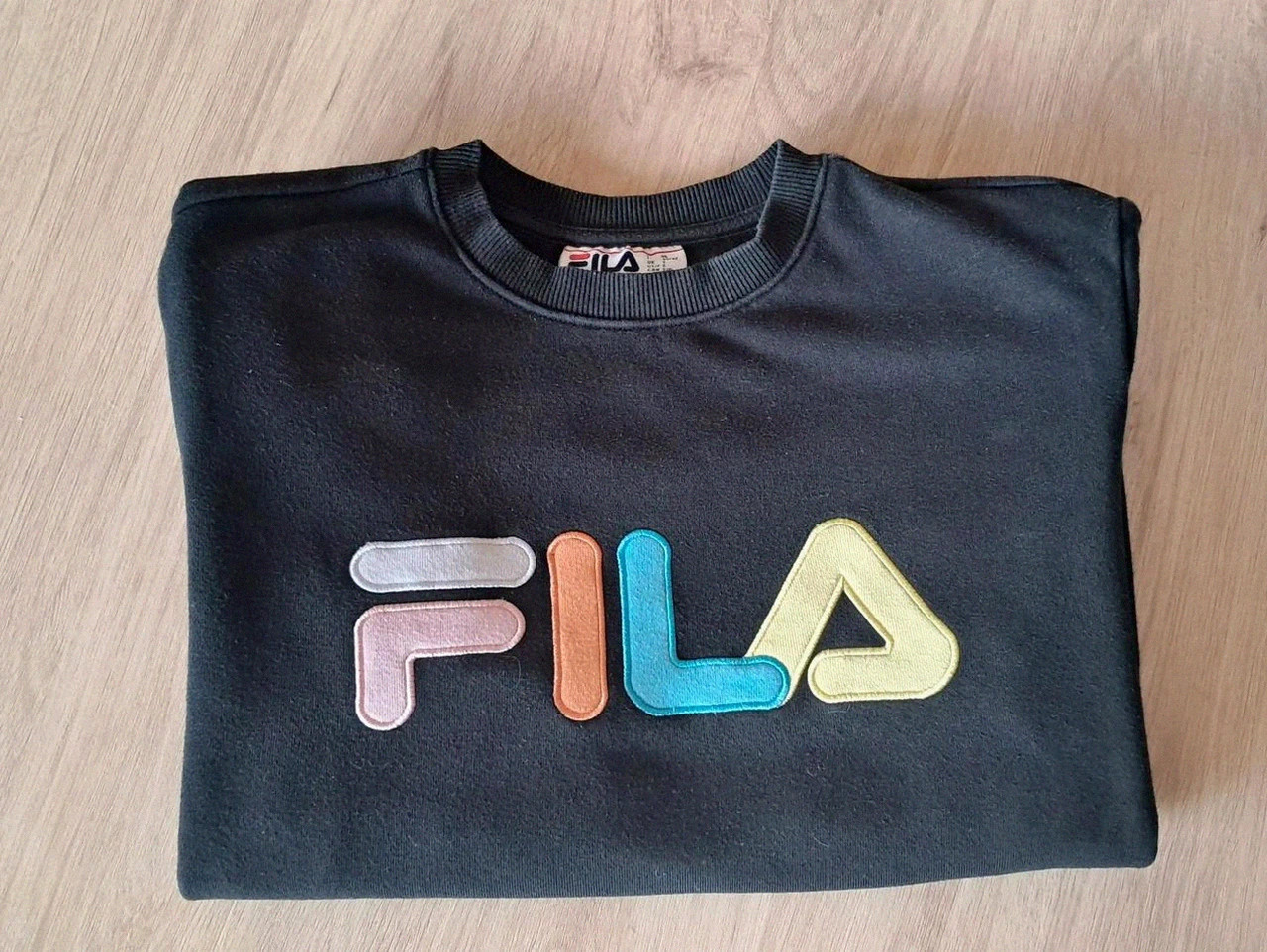 Sweat FILA taille S – Vintage Dressing – taille S / 36 / 8 3