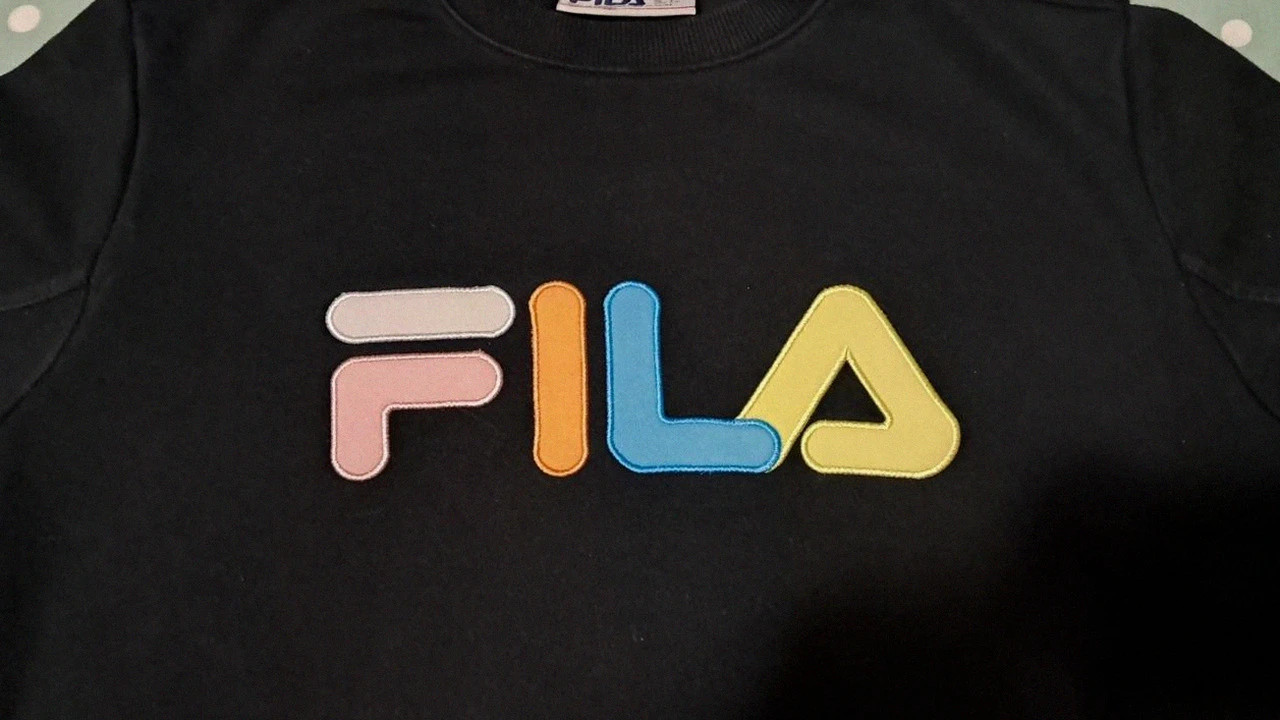 Sweat FILA taille S – Vintage Dressing – taille S / 36 / 8 5