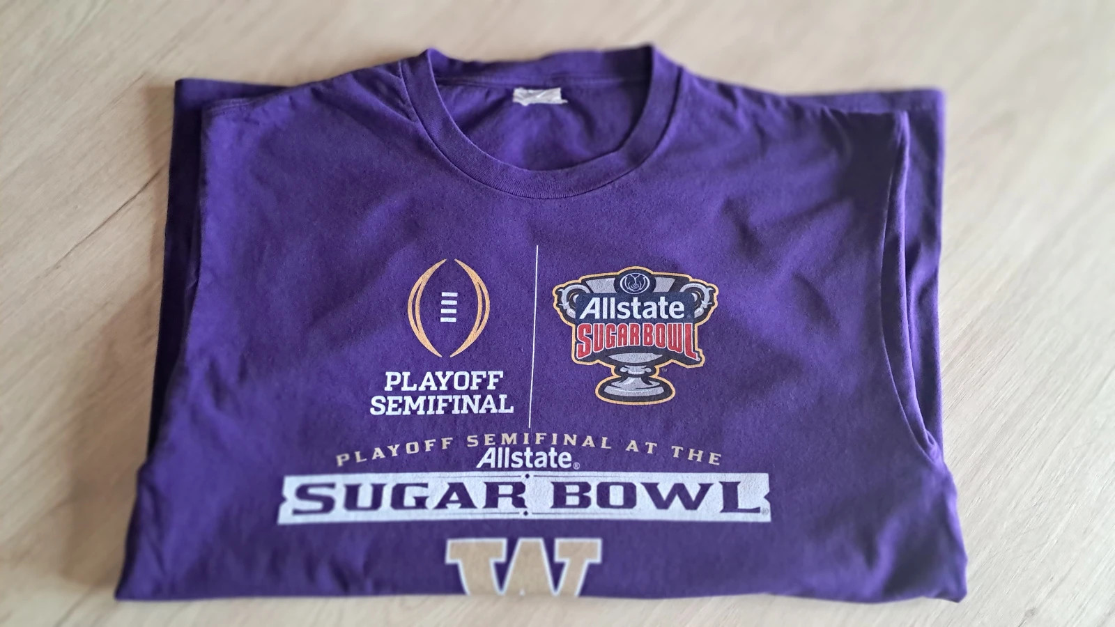 T-Shirt officiel Washington Huskies – Sugar Bowl – Port & Company – taille M 3