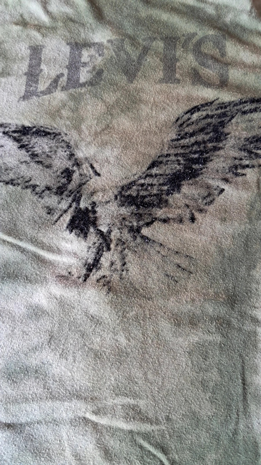 T-shirt Levi’s Vintage Vert Kaki Délavé Aigle Graphique 100% Coton Taille M – Levi's – taille M 4
